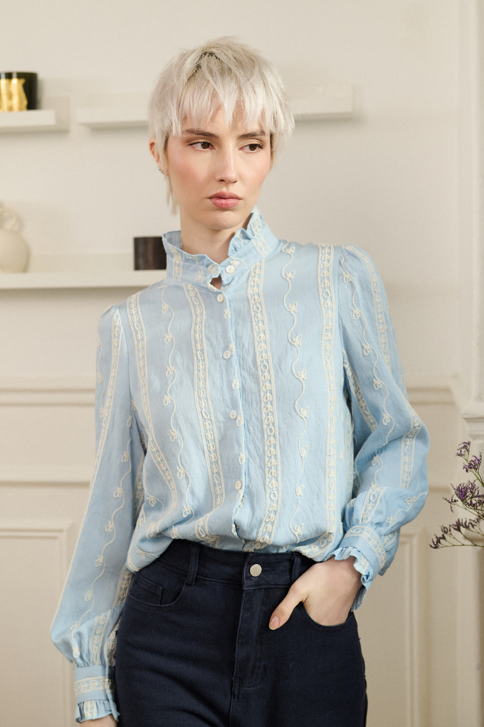 Wholesaler Golden Live - Embroidered shirt