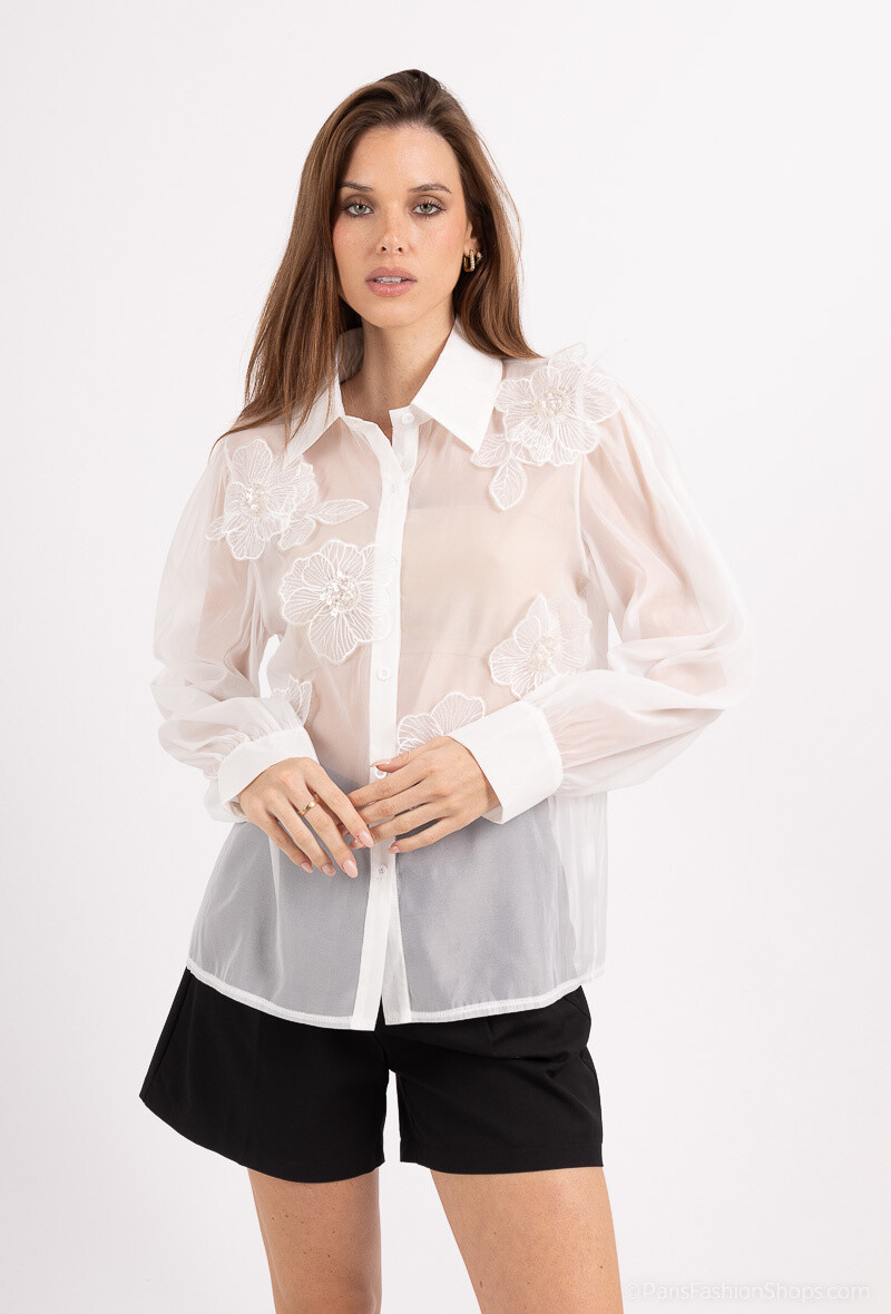 Wholesaler Golden Live - Transparent shirt with flower-shaped jewelry