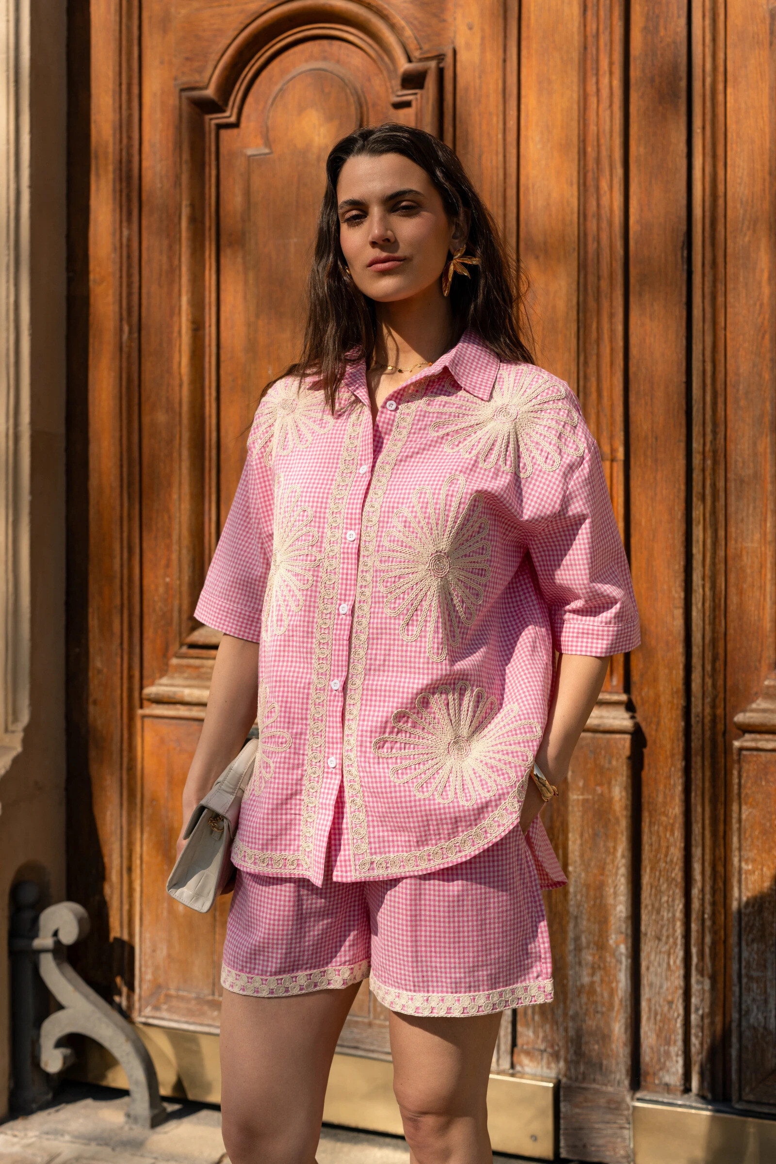 Mayorista Golden Live - Conjunto de camisa y pantalones cortos con bordado de cuadros vichy