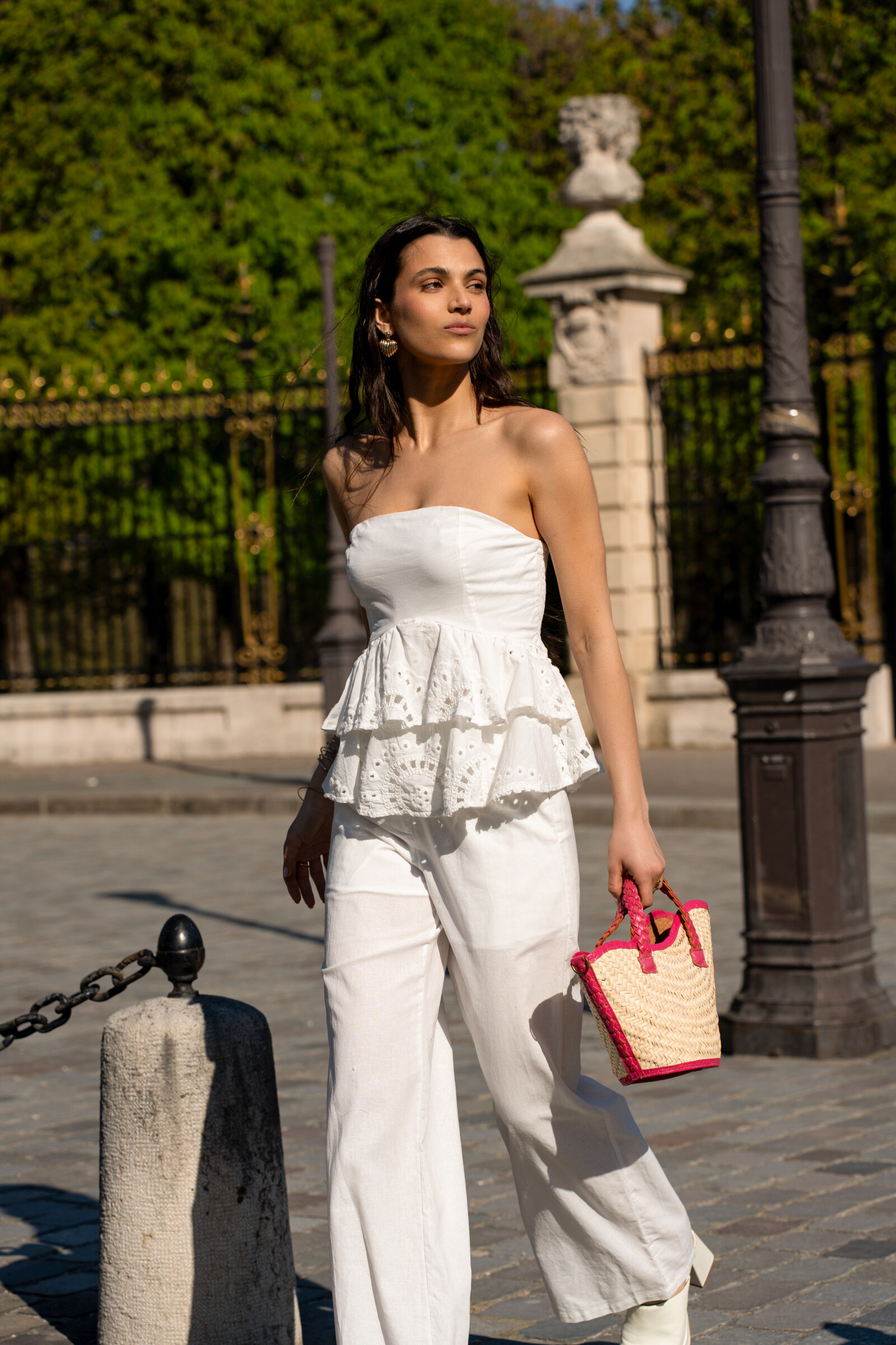 Wholesaler Golden Live - Cotton pants and English embroidery bustier set