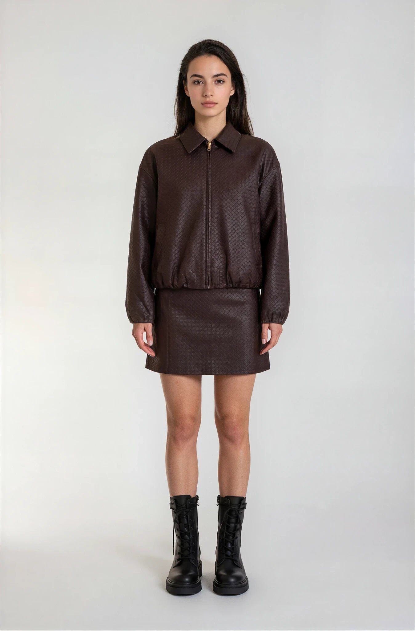 Wholesaler Golden Live - Braided faux leather skirt