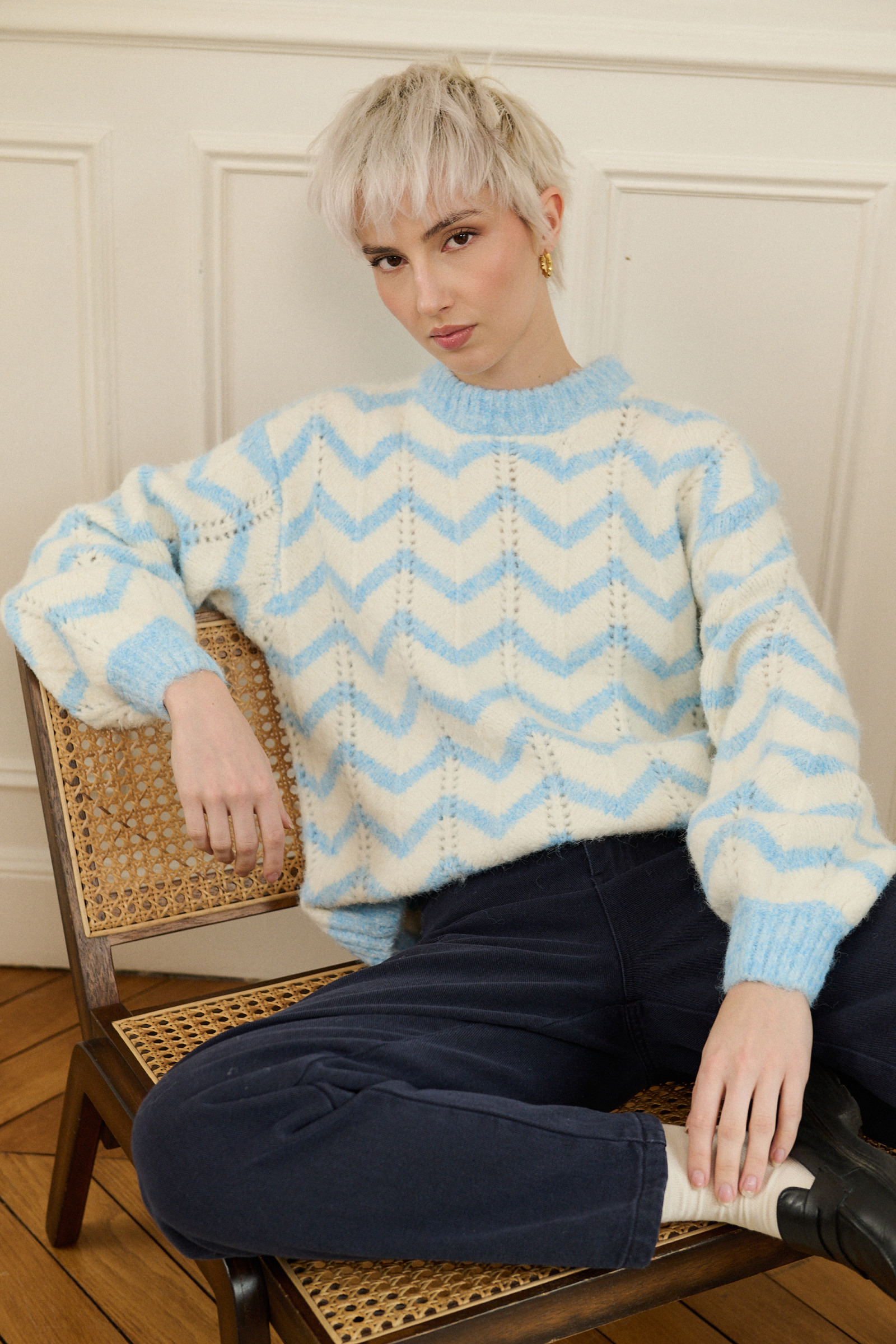 Wholesaler Golden Live - Soft sweater with two-tone chevron pattern