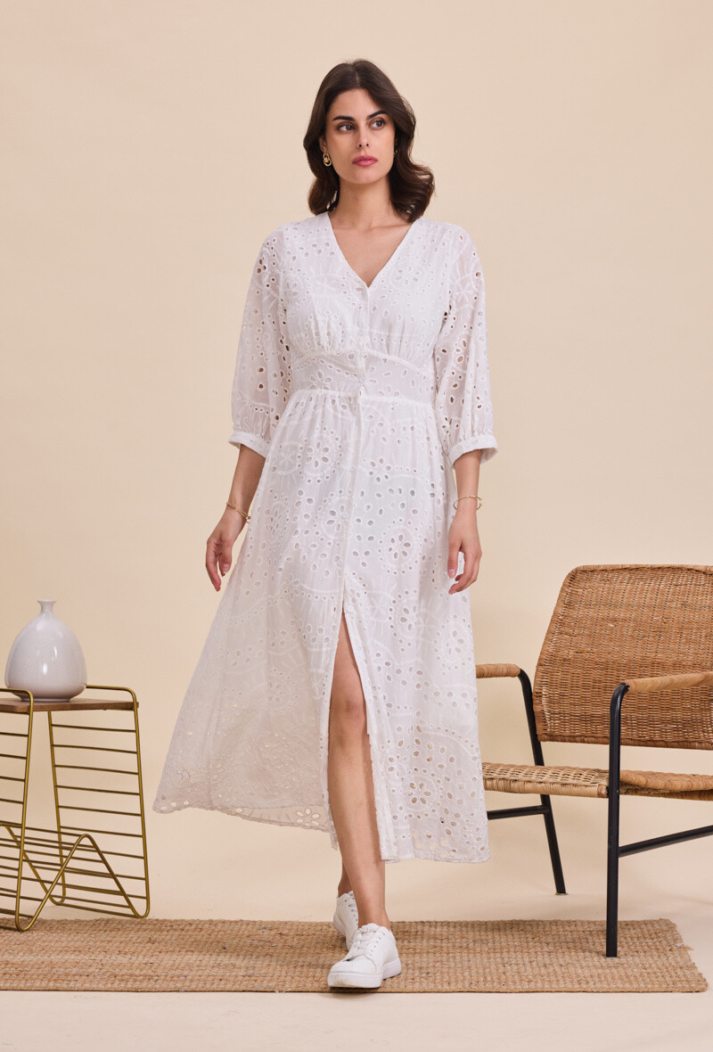 Grossiste Golden Live - Robe en broderie anglaise