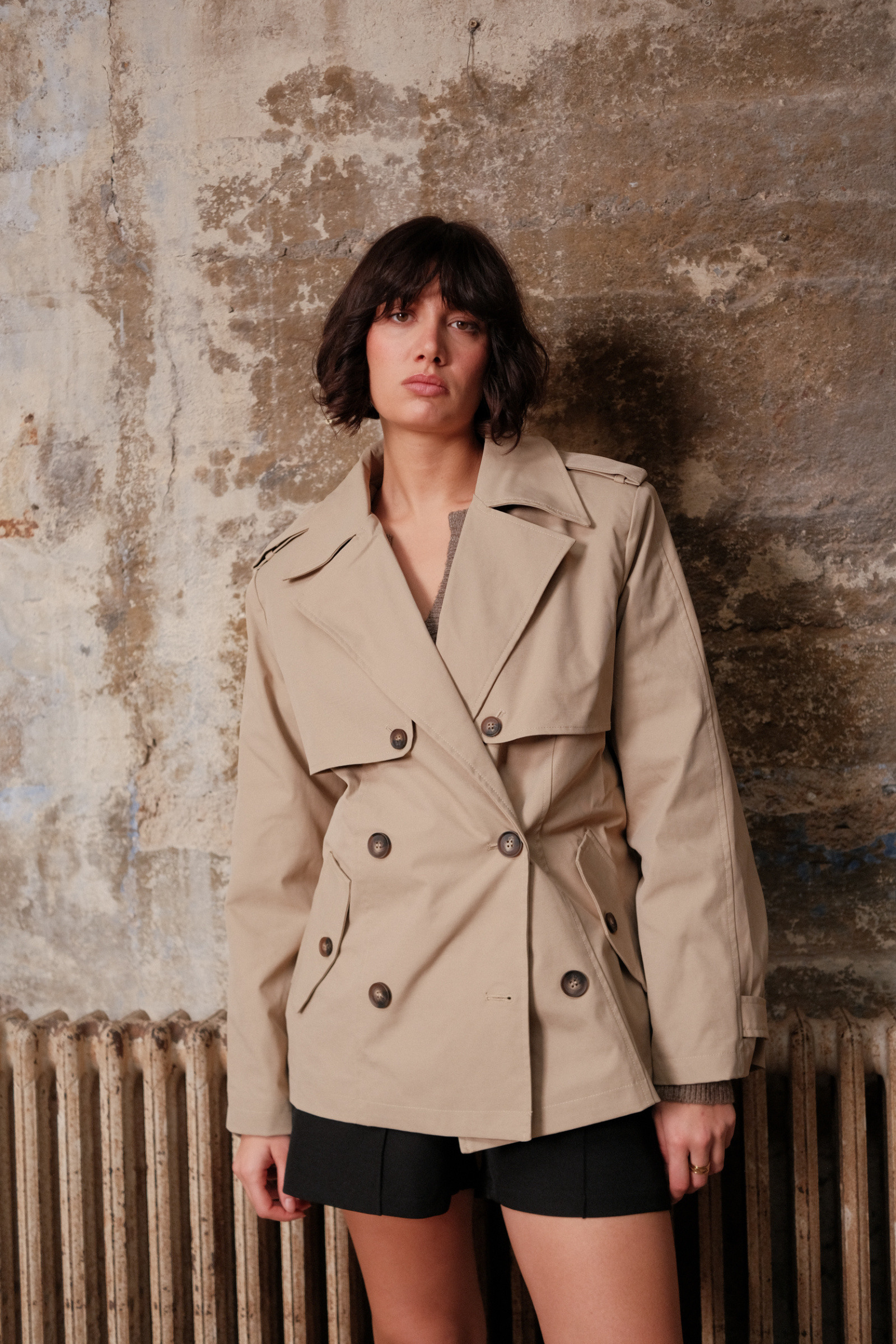 Wholesaler Golden Live - Short double-breasted trench coat