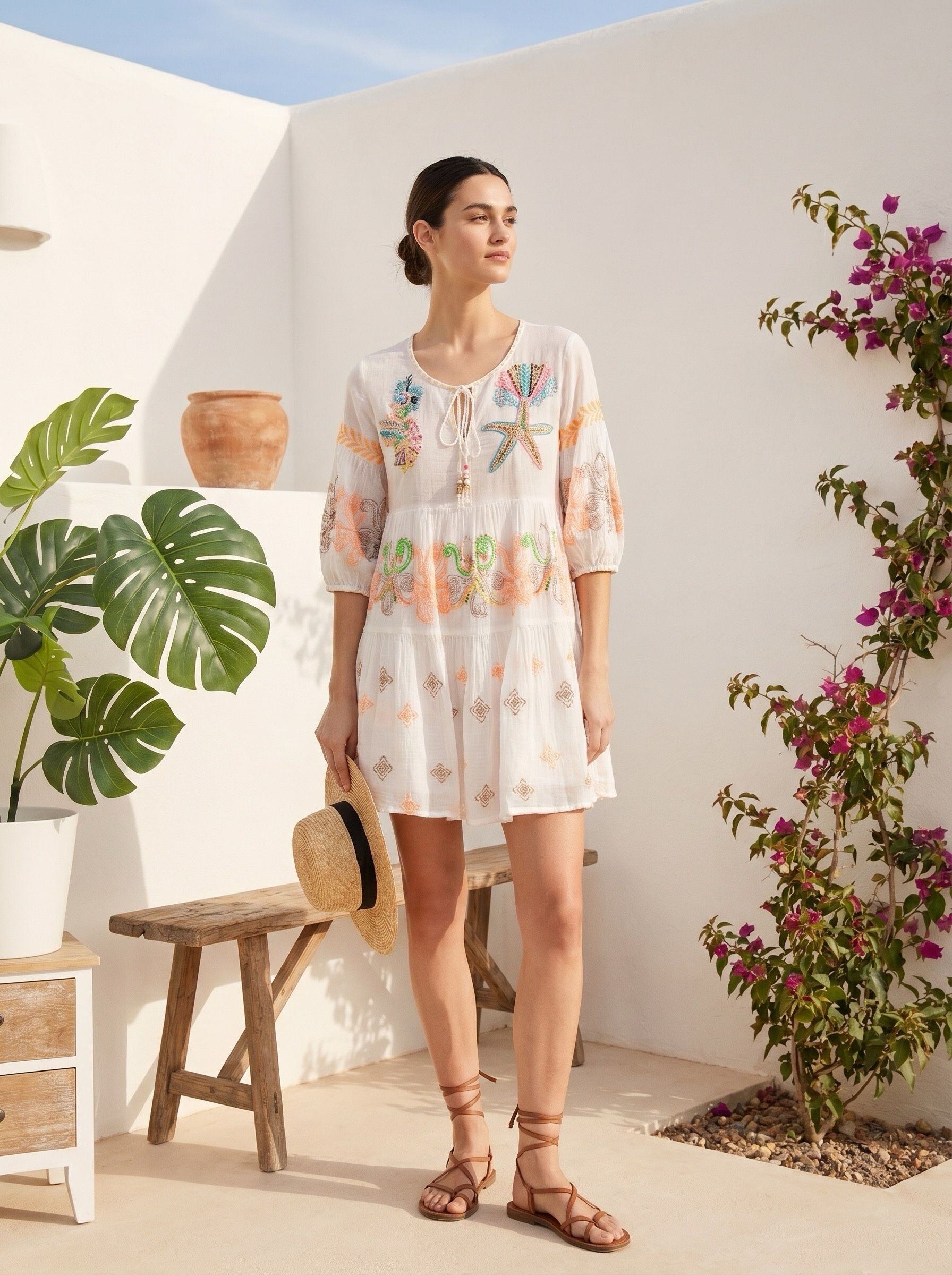 Grossiste Goldendays - Robe courte brodée à manches longues avec lien à nouer