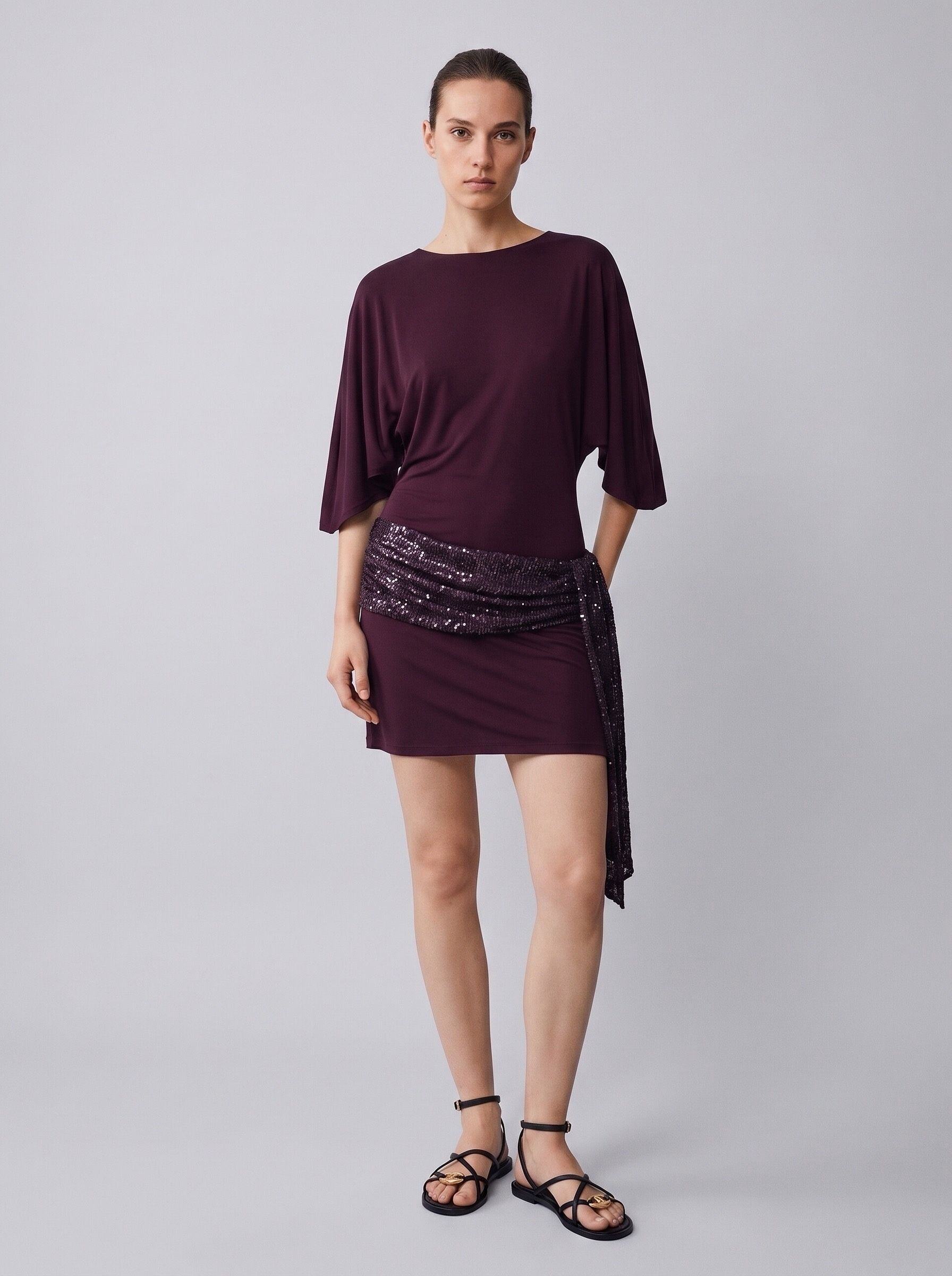 Wholesaler Golden Days - G&D - Short dress with wide sleeves and sequin draped detail