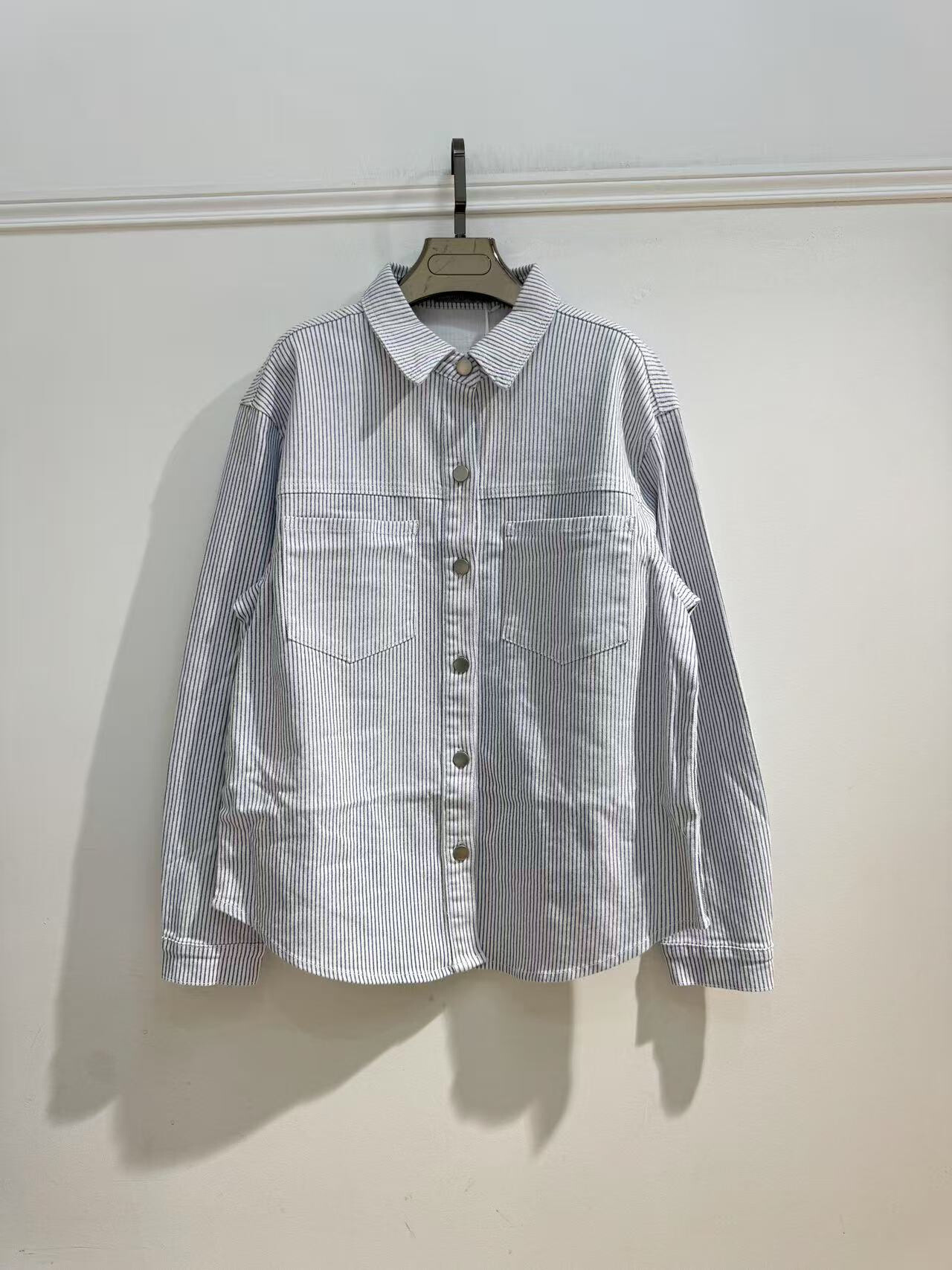 Wholesaler Goodies - Blue striped shirt