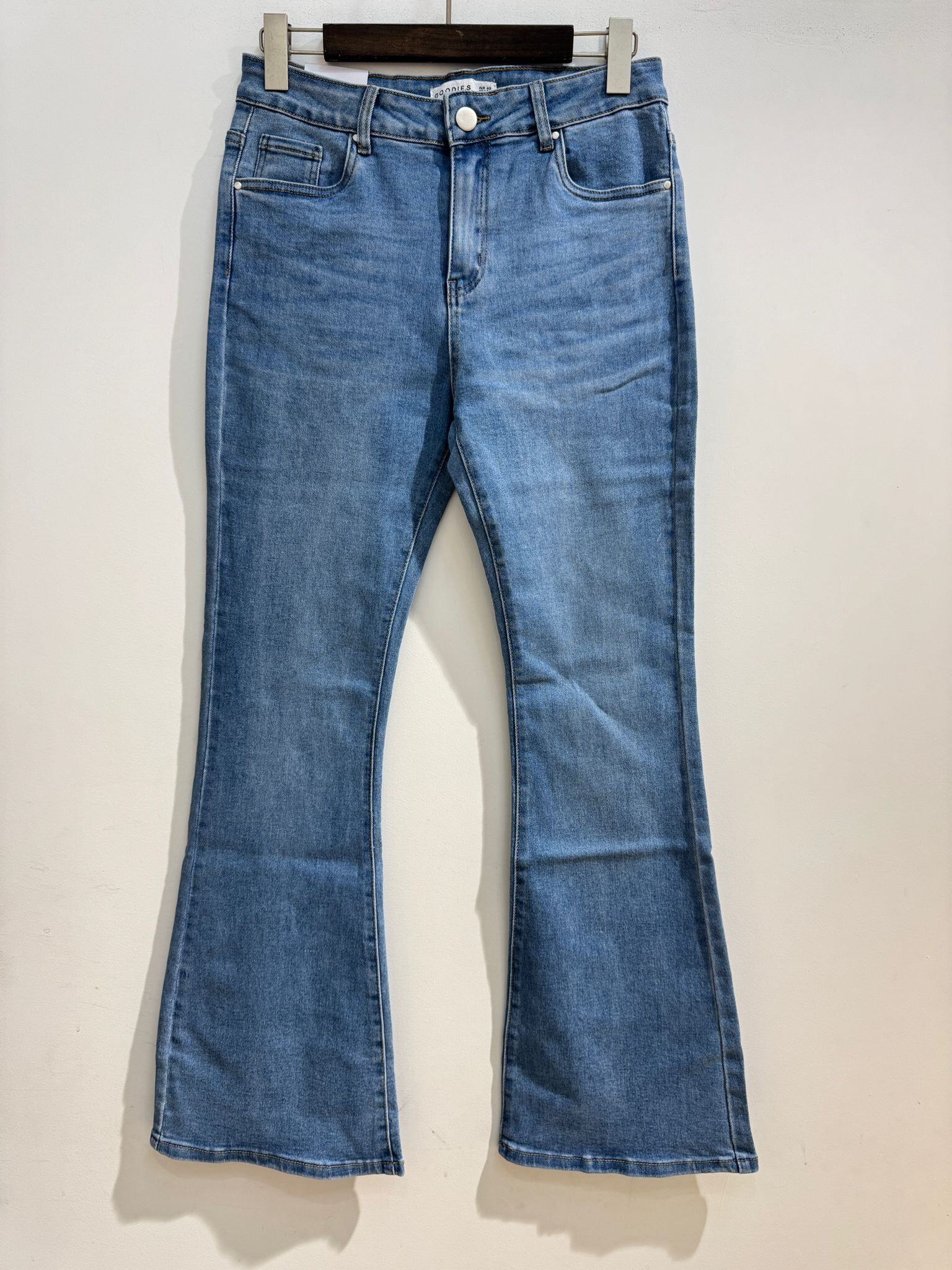 Grossiste Goodies - Jean flare bleu délavé stretch