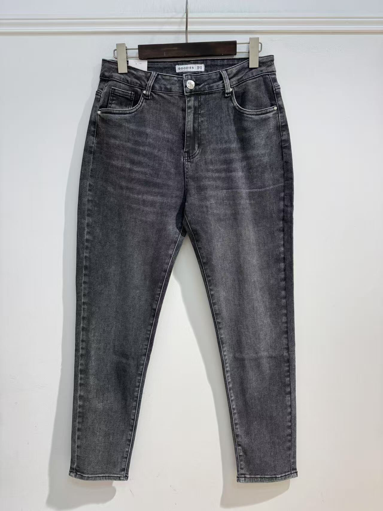 Grossiste Goodies - Jean mom gris foncé stretch