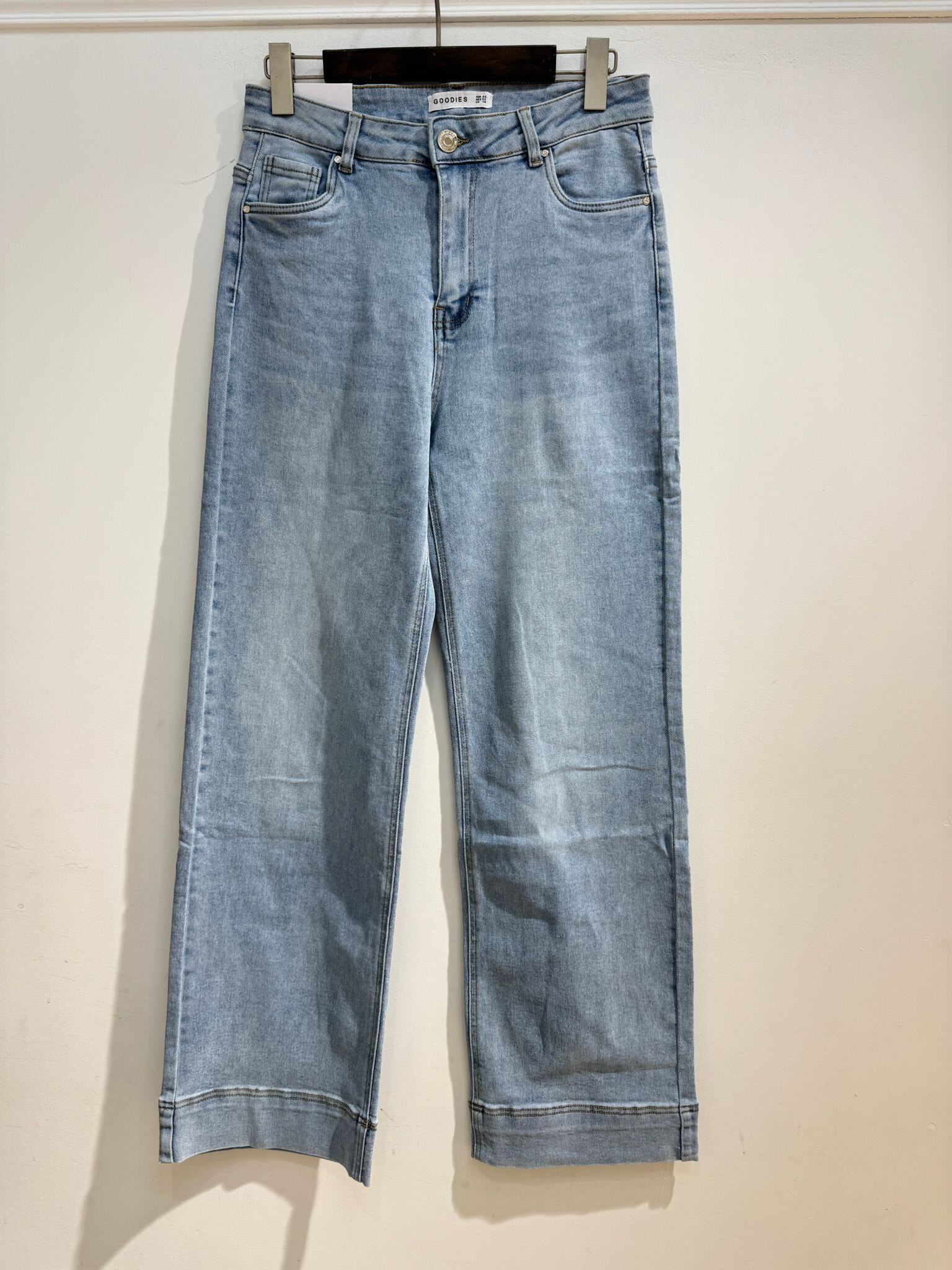 Grossiste Goodies - Jean wide leg stretch délavé