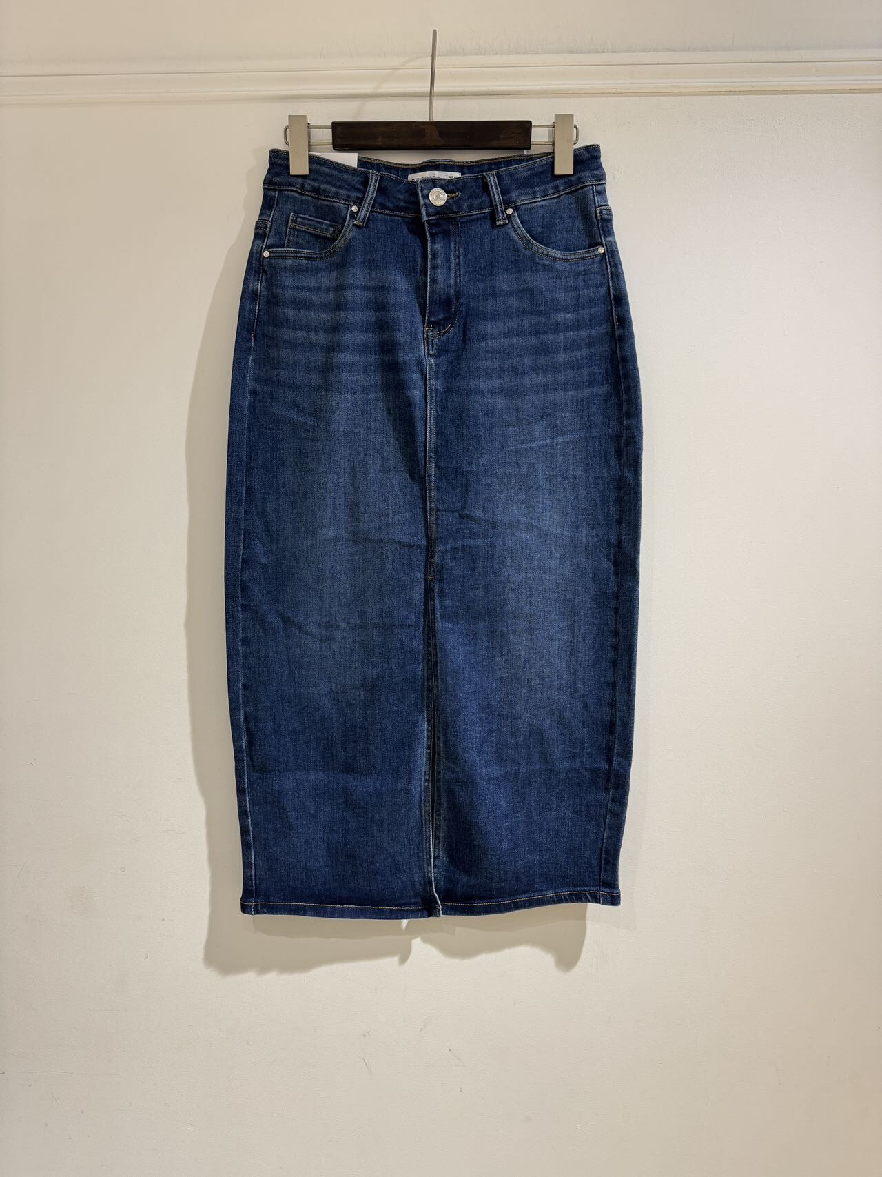 Grossista Goodies - Gonna lunga elastica con apertura frontale