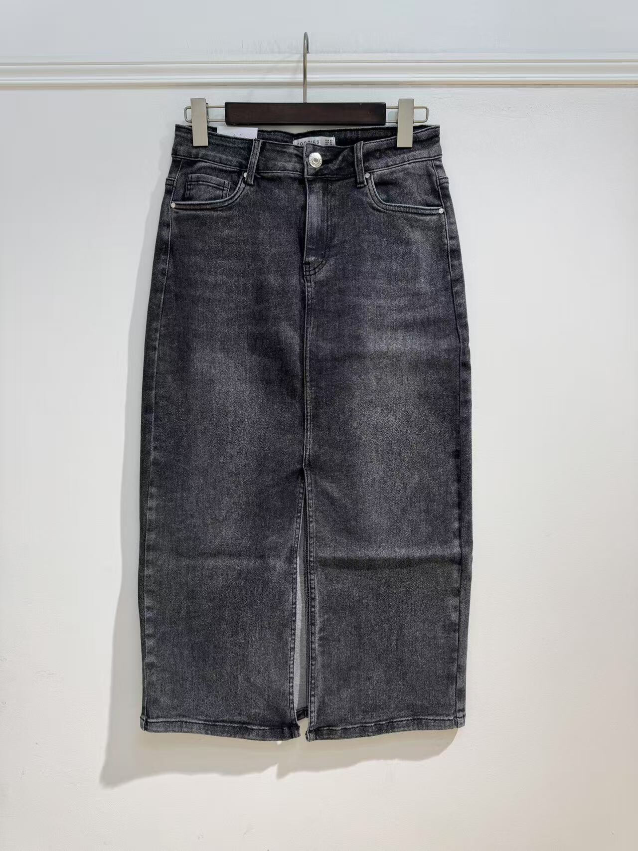 Wholesaler Goodies - Dark gray denim skirt