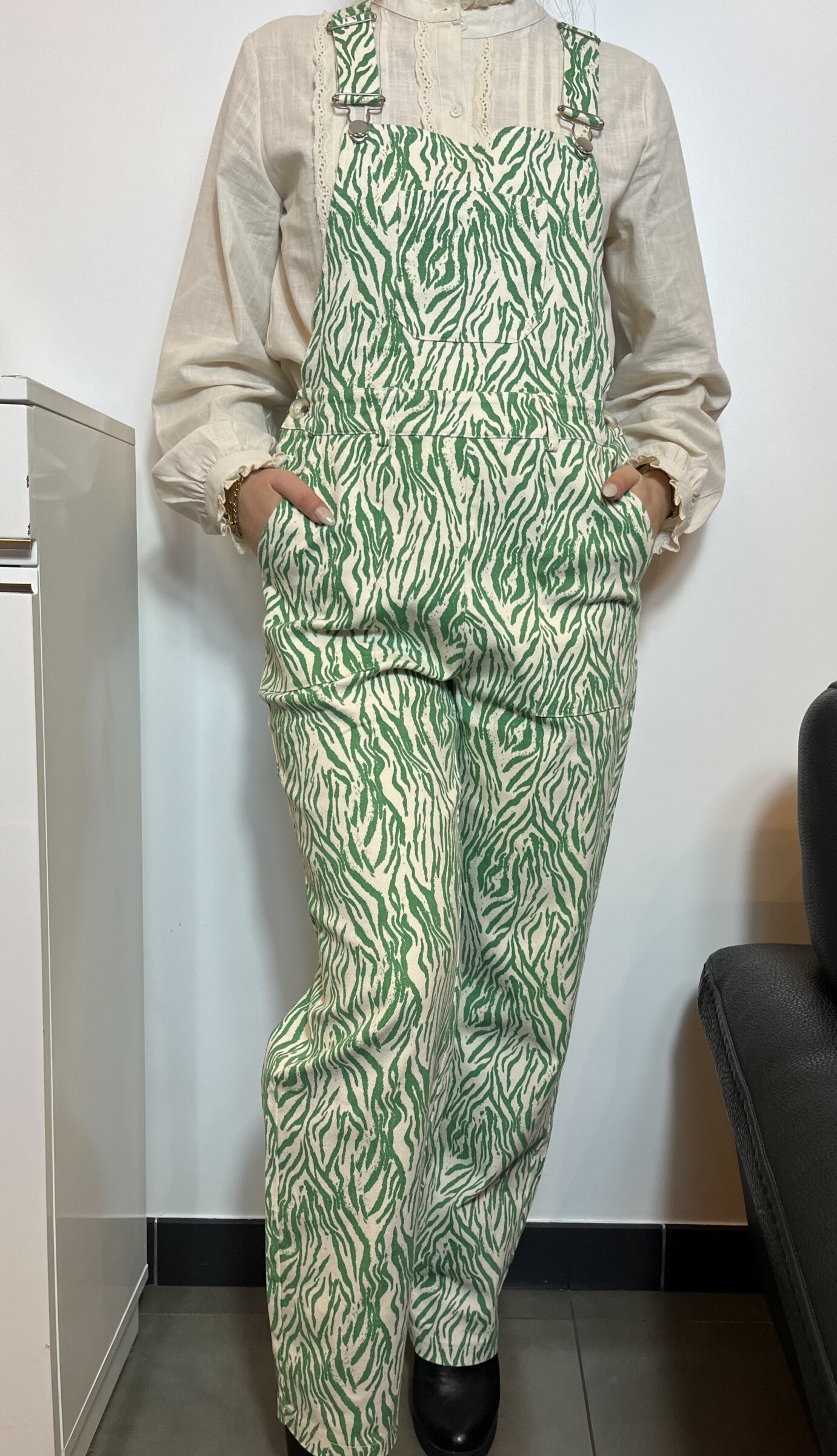 Wholesaler Graciela Paris - Zebra printed overalls