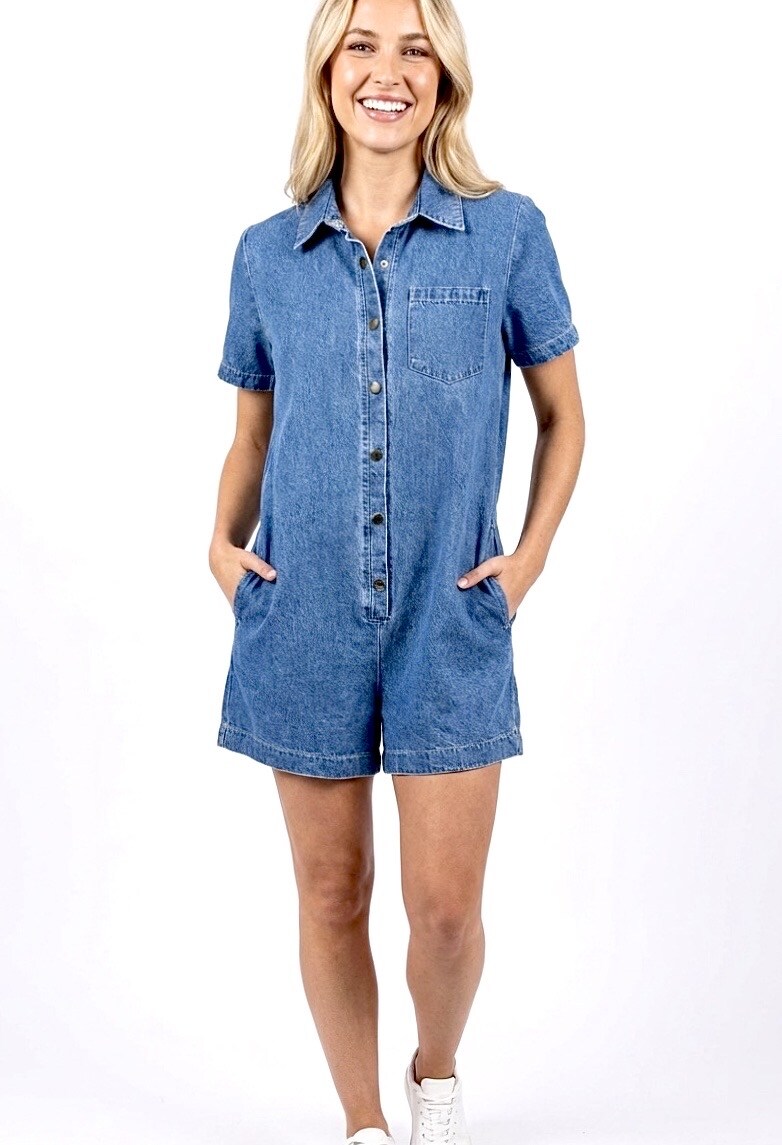 Grossista Graciela Paris - Tuta corta in denim, ampia