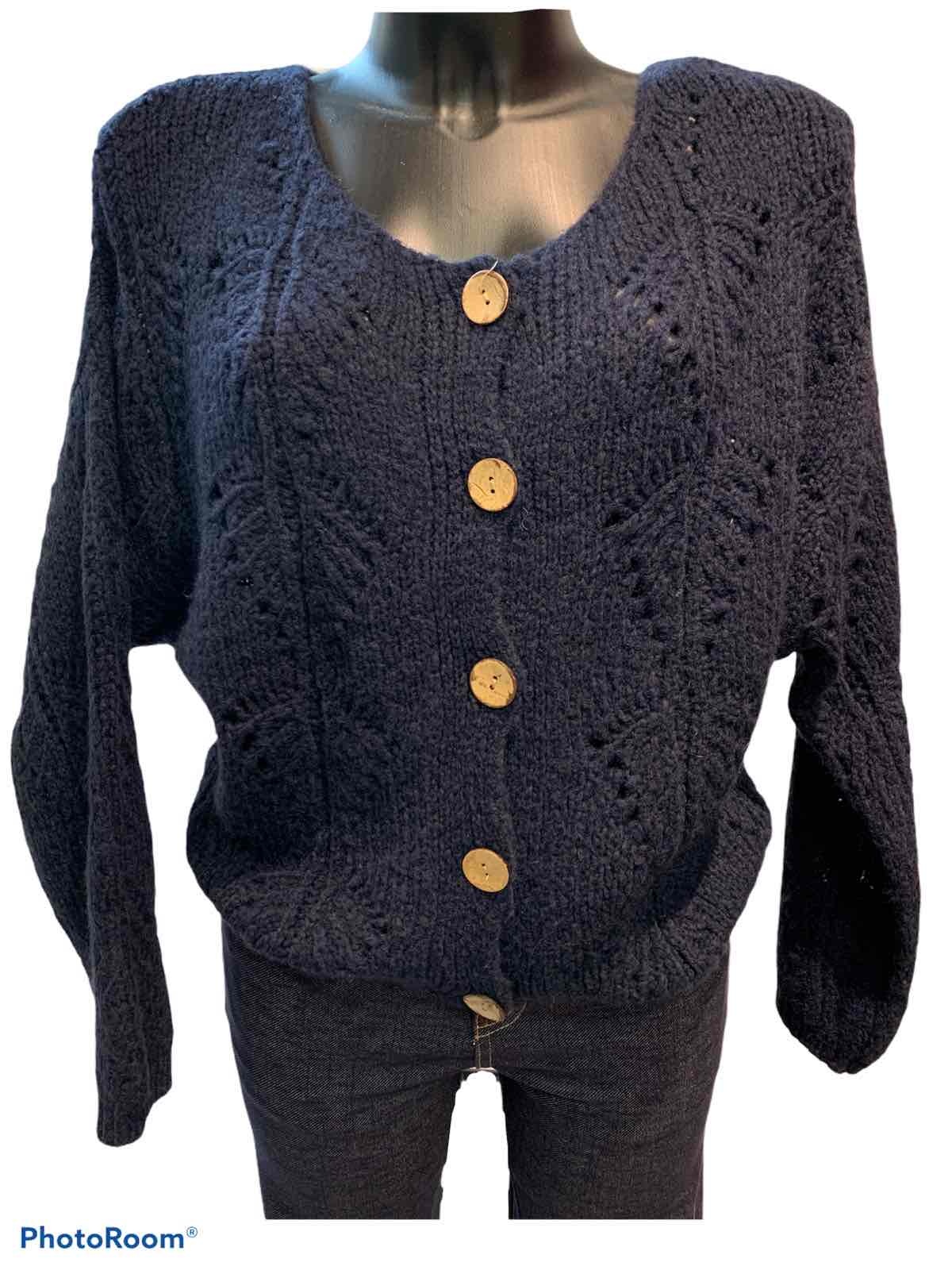Grossiste Graciela Paris - Gilet doux, boutonné