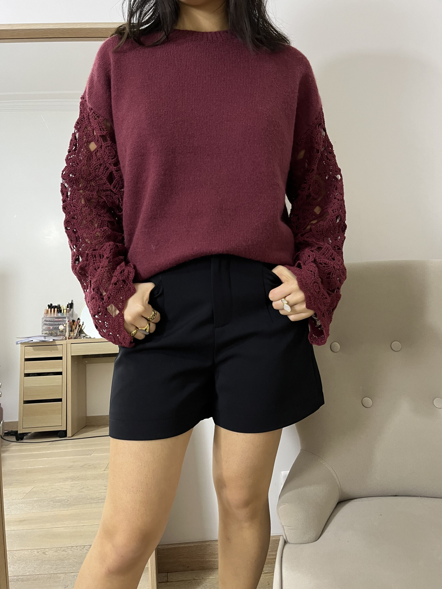 Grossiste Graciela Paris - Pull avec manches évasés motif fleurs