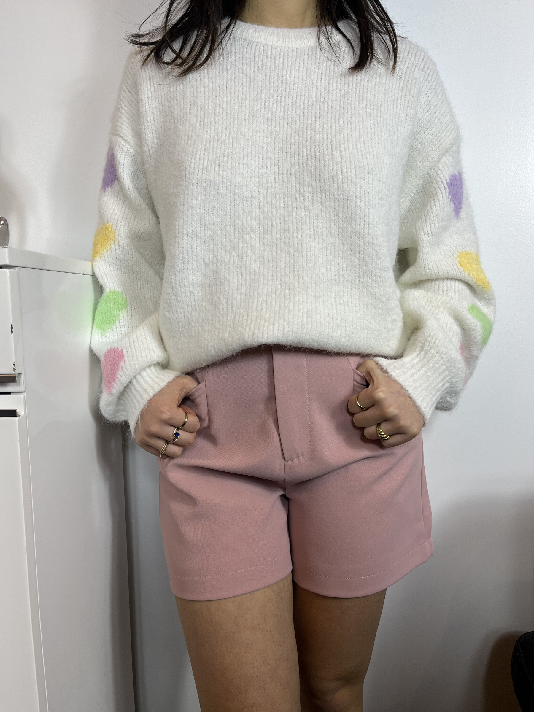 Wholesaler Graciela Paris - Pull with multicolored hearts on sleeves