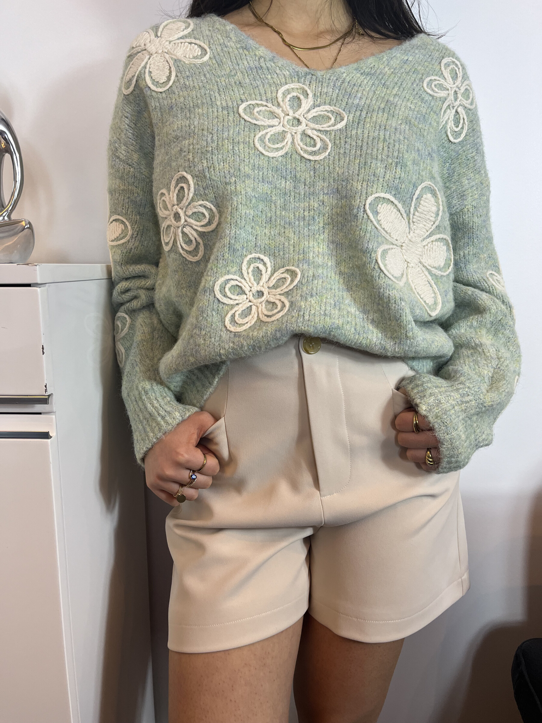 Wholesaler Graciela Paris - Sweater with flower embroidery