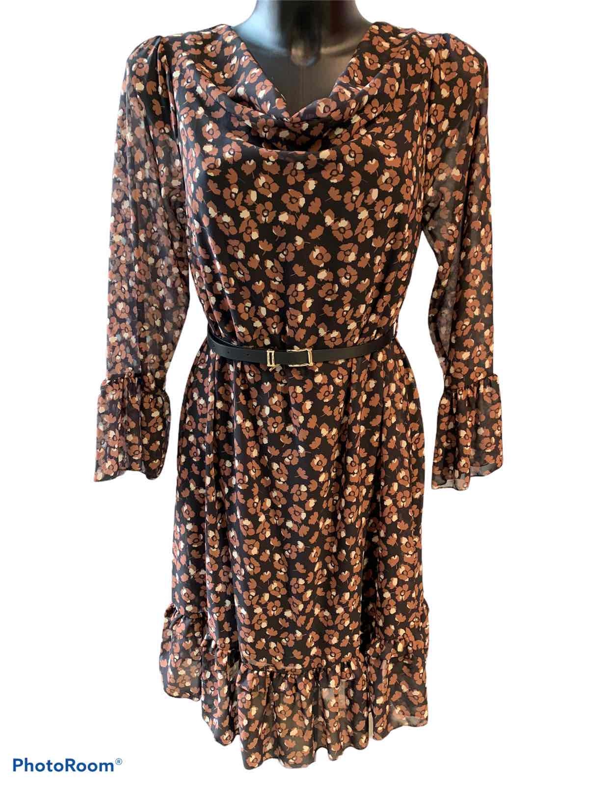 Grossiste Graciela Paris - Robe courte imprimée à col ample