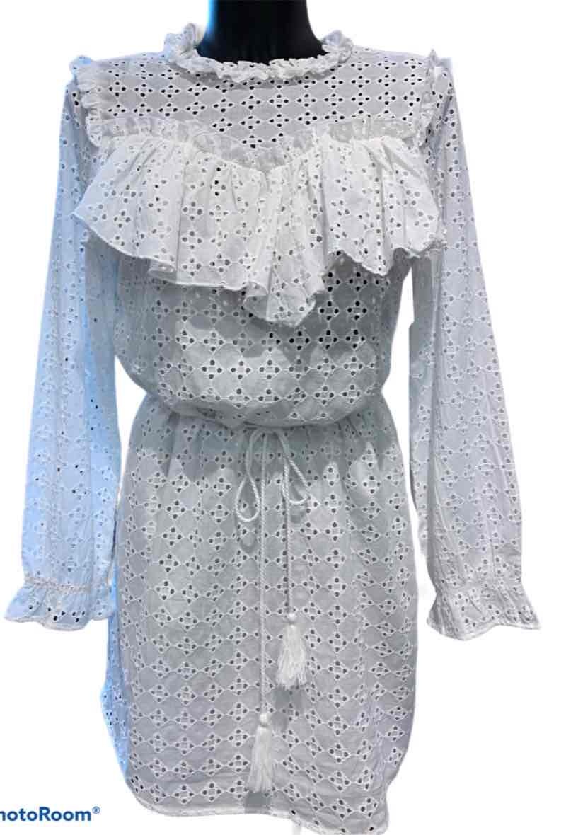 Grossiste Graciela Paris - Robe courte en broderie anglaise. volants au buste