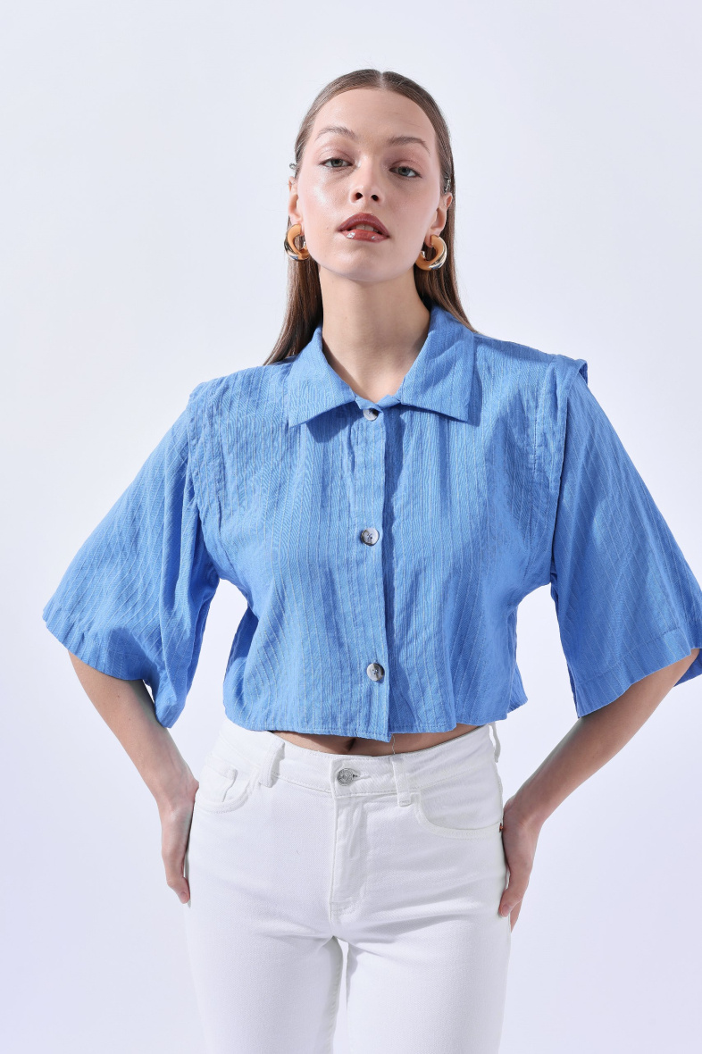 Grossiste GUAS Collection - Chemise courte à épaulettes