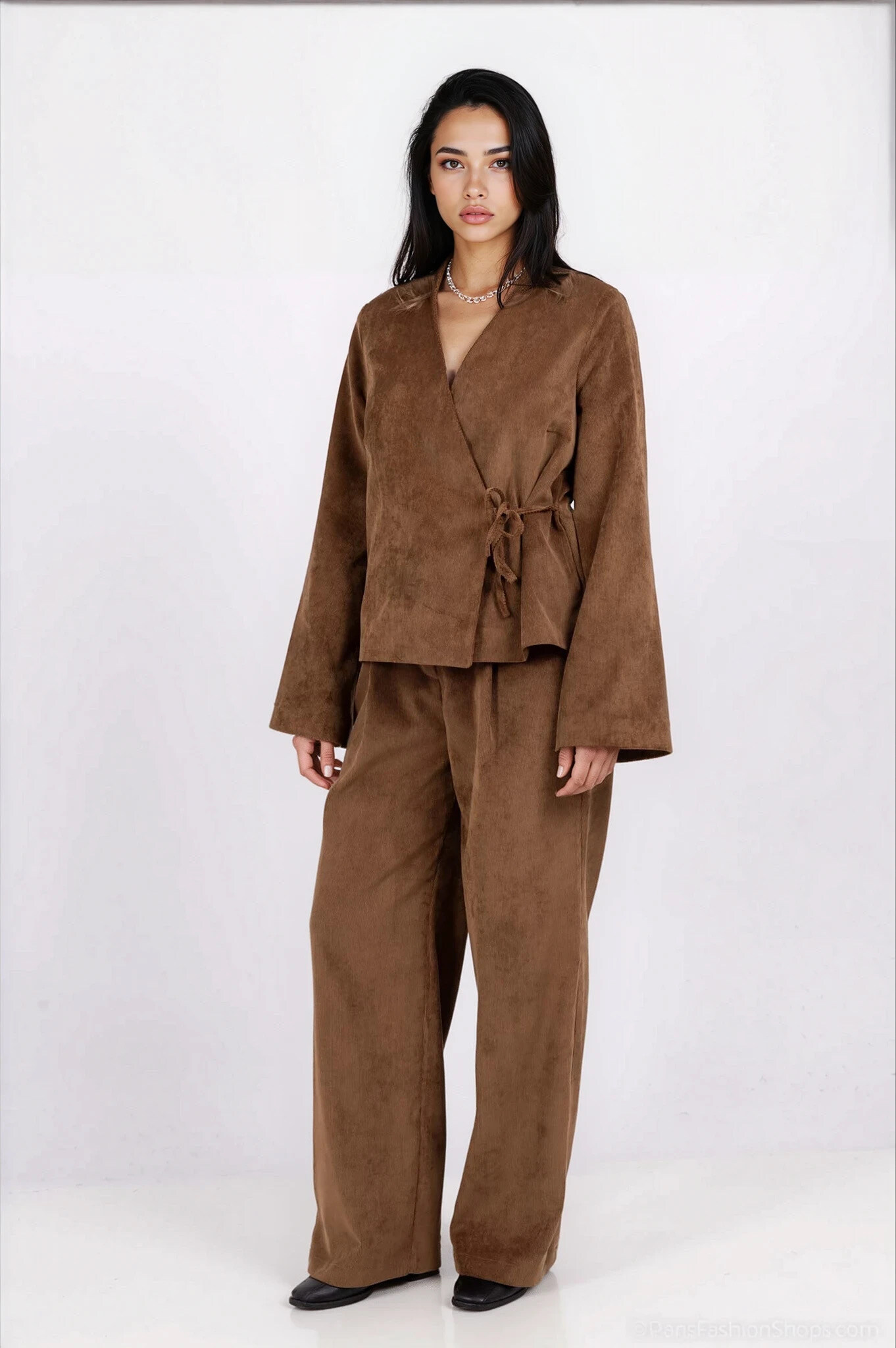Grossista GUAS Collection - Completo effetto velluto giacca kimono
