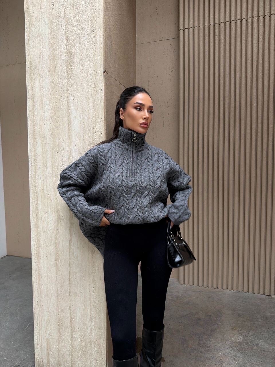 Wholesaler GUAS Collection - Oversized chunky knit braided sweater