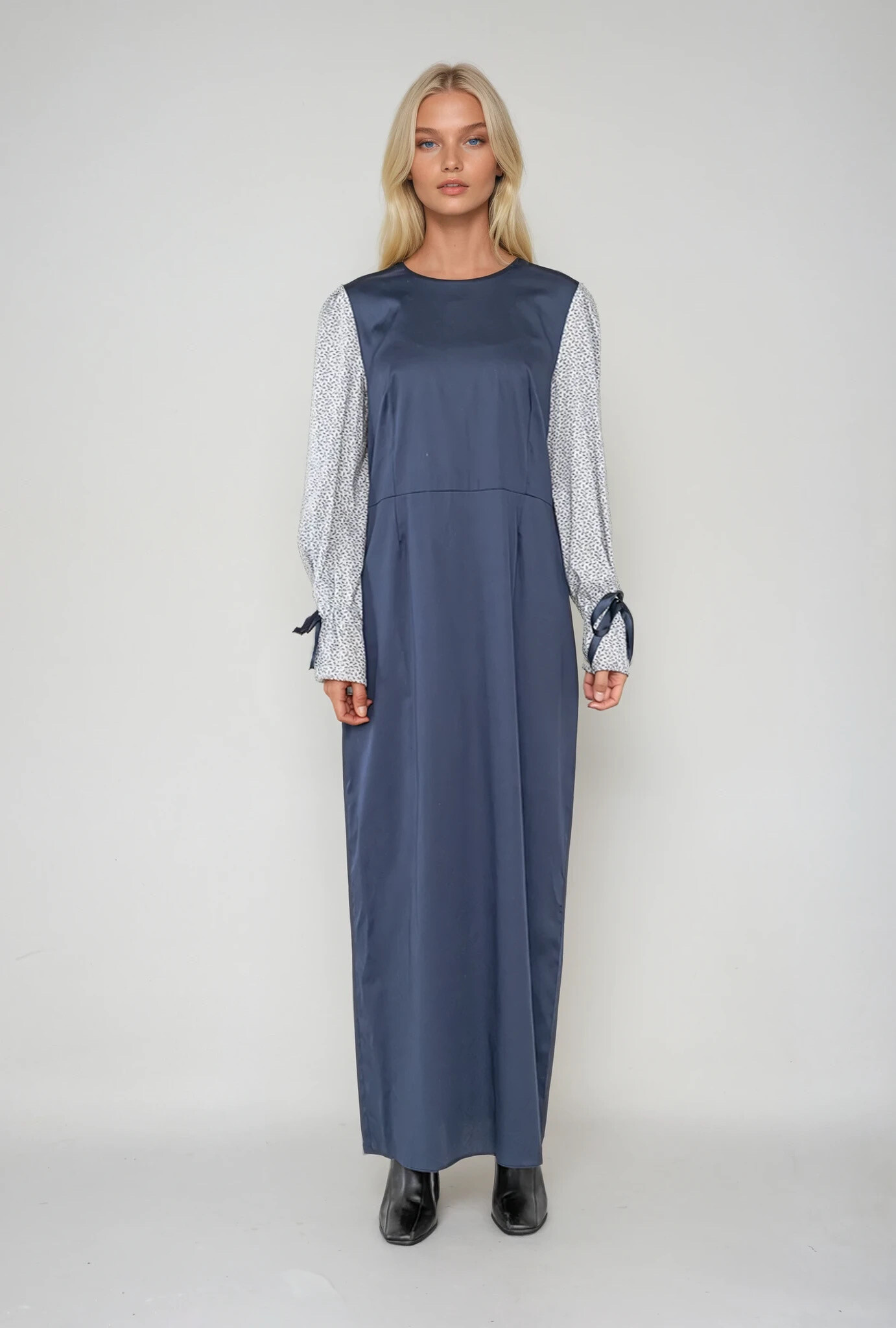 Grossista GUAS Collection - Abito in bi-materiale