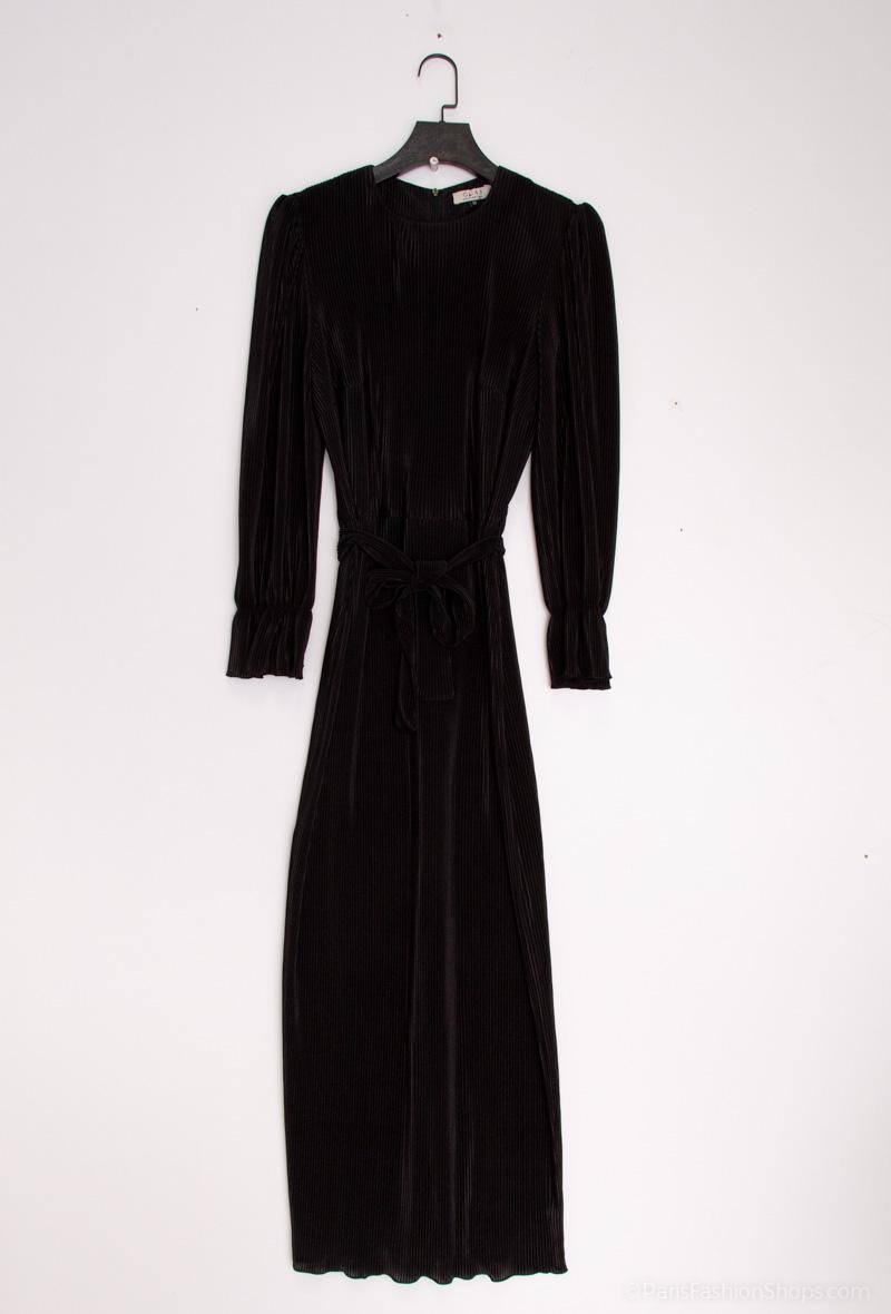 Grossiste GUAS Collection - Robe longue plissée