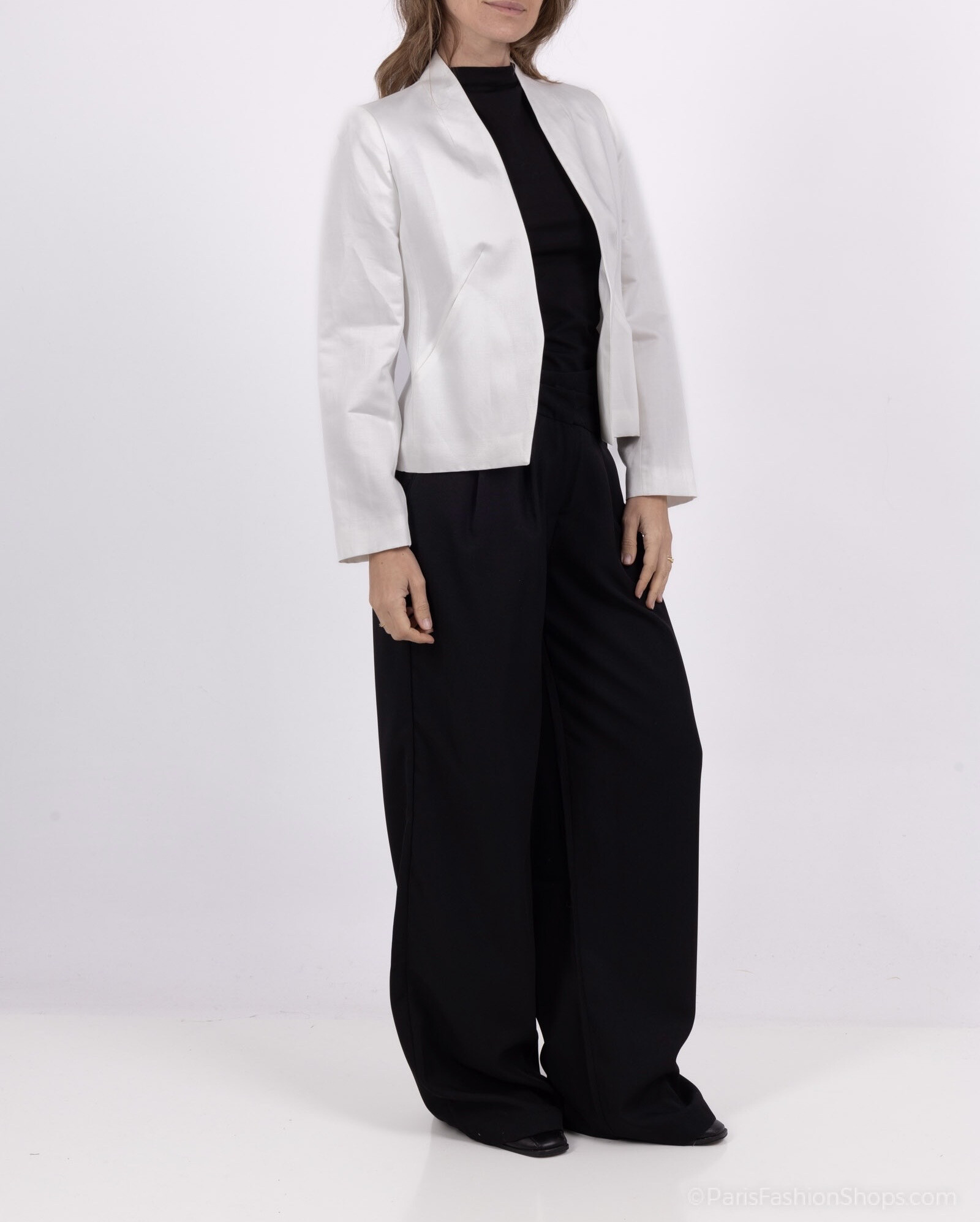 Grossiste GUAS Collection - Veste courte
