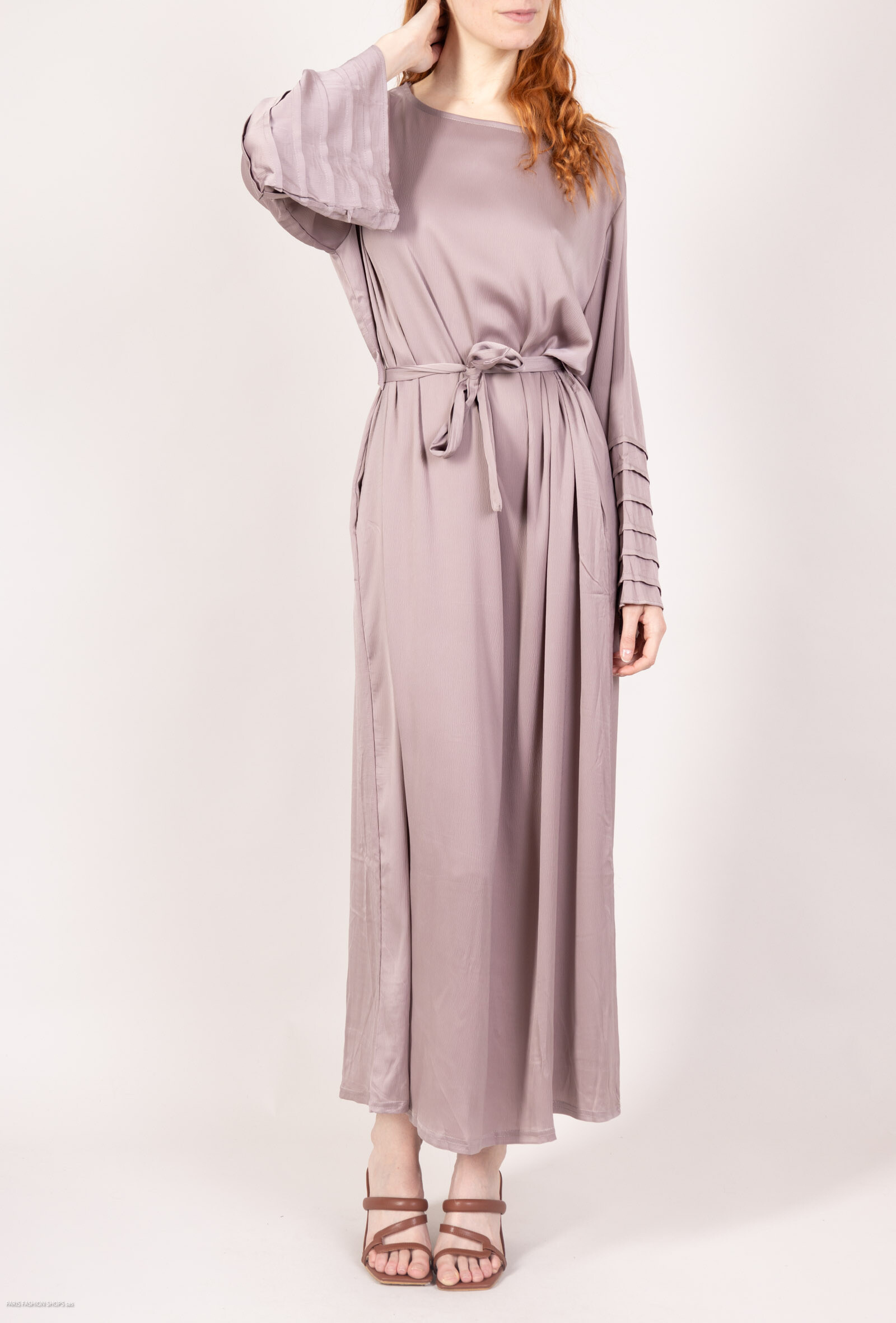 Grossiste H.STYLE - Abaya Luxe Ruban – Manches Détails Plissés
