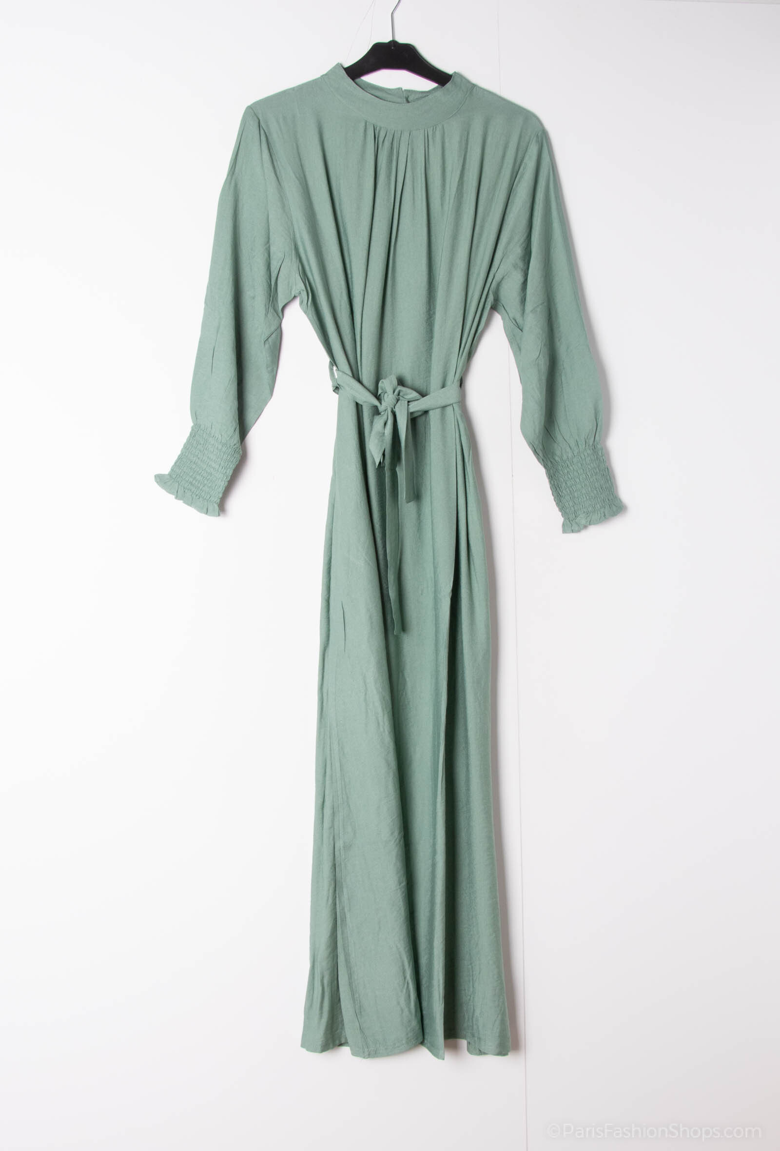 Großhändler H.STYLE - Maximales Kleid mit Gürtel - minimalistische Eleganz und Komfort