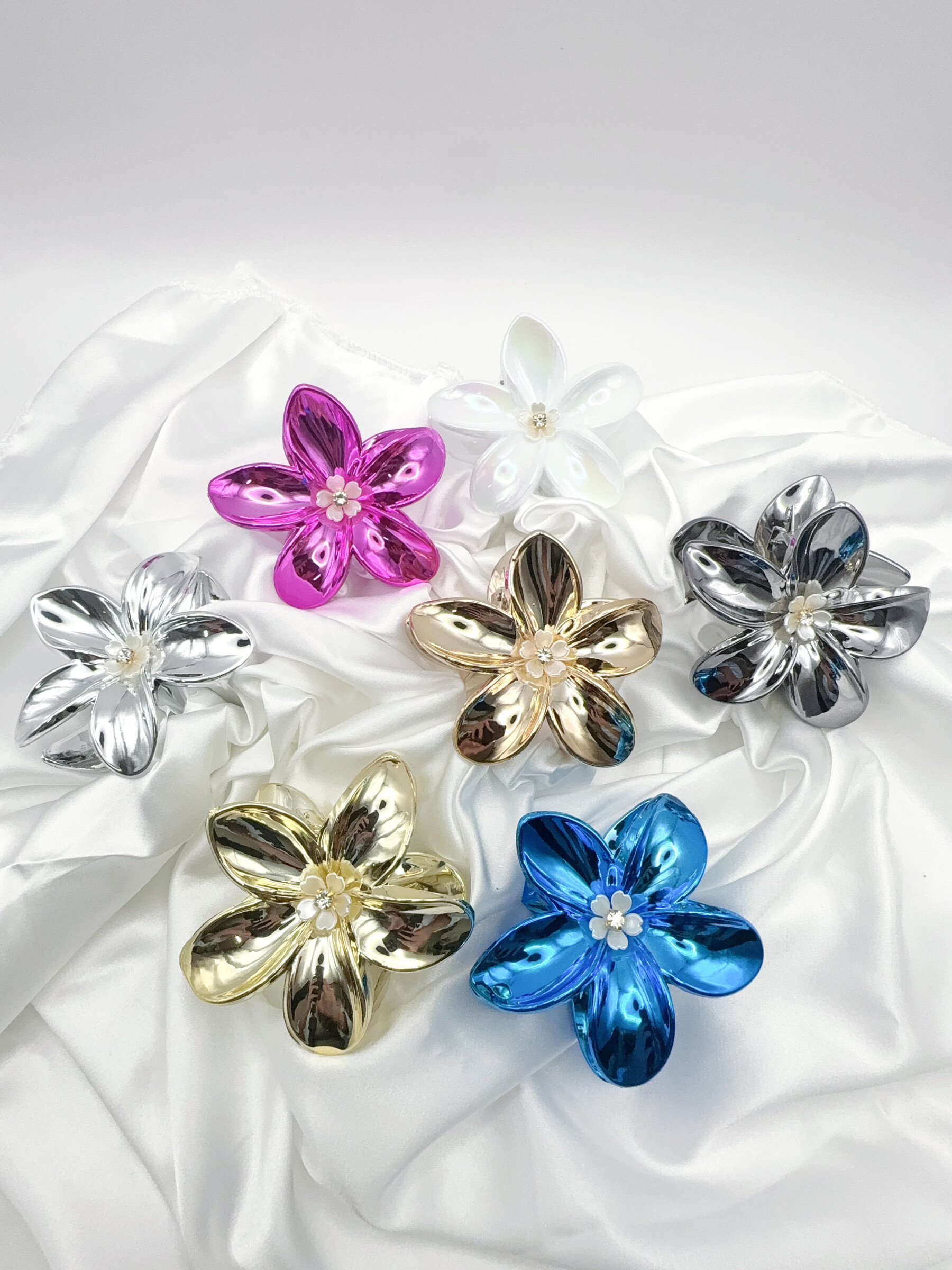 Großhändler H&T Bijoux - Haarspange mit Blumen