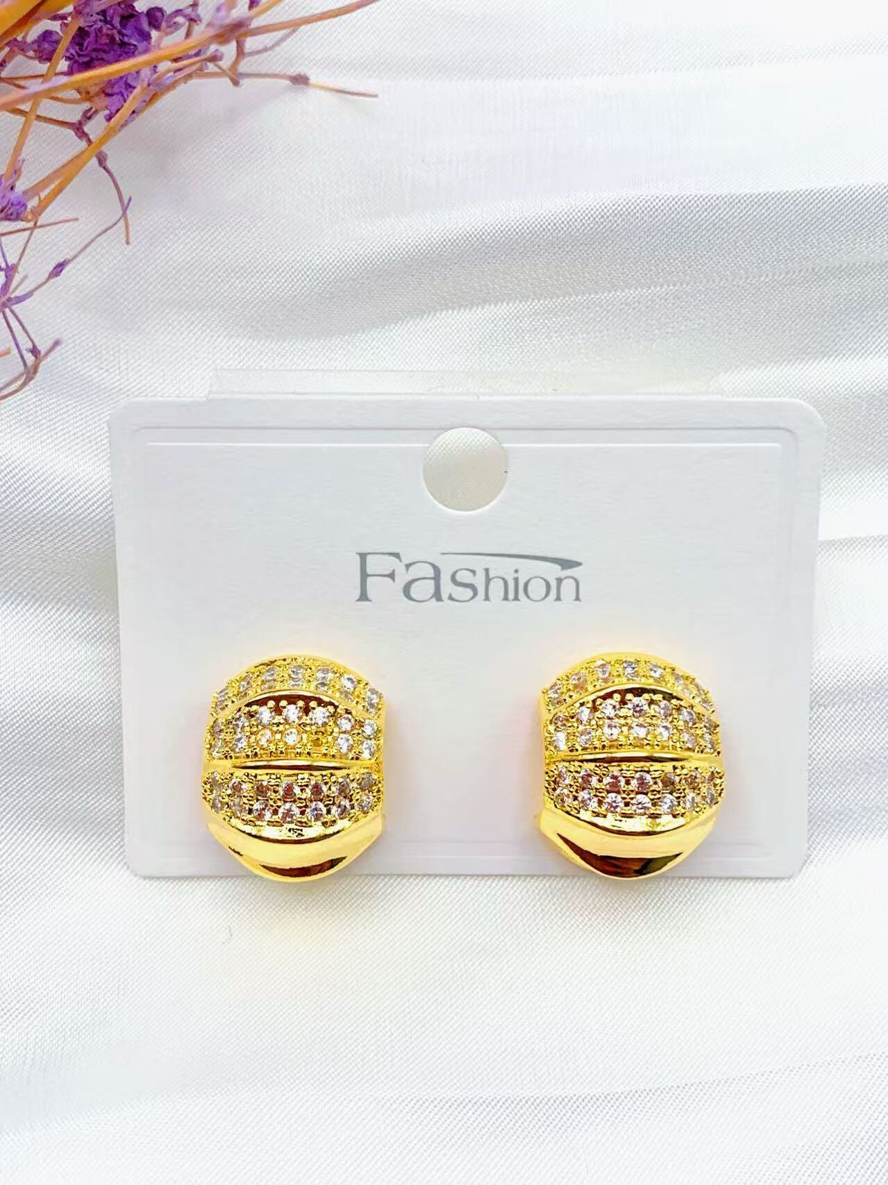 Mayorista H&T Bijoux - Pendientes de cobre y circones.