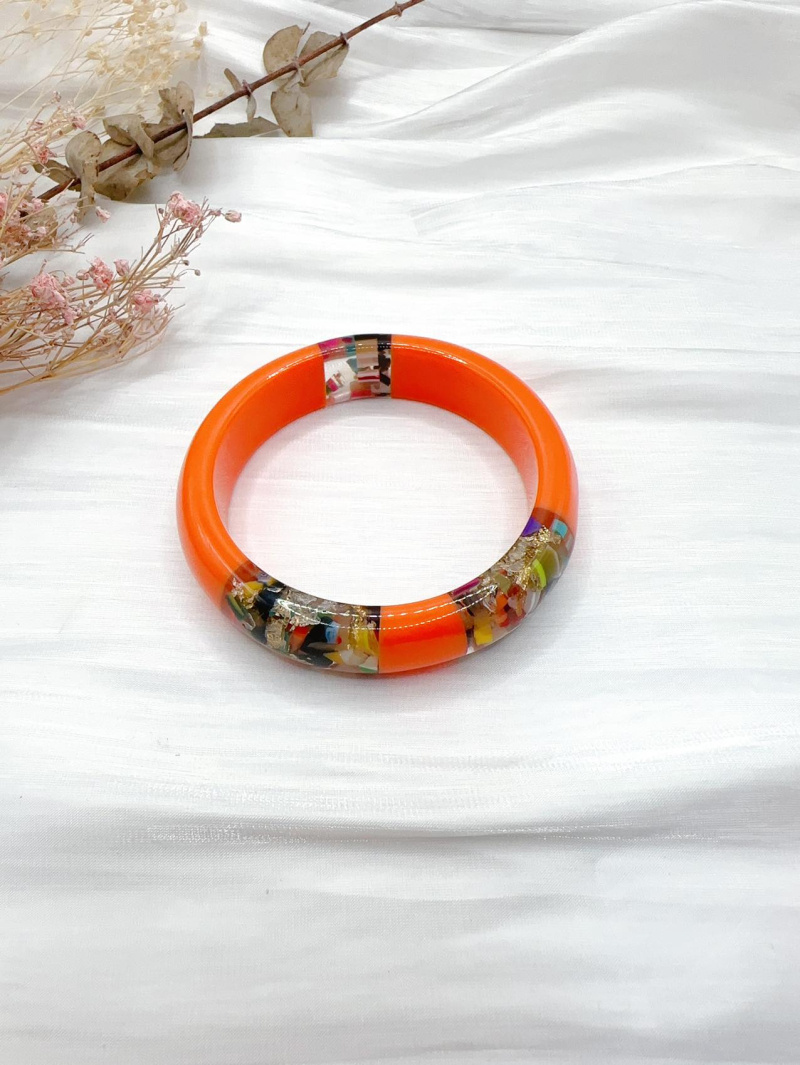 Wholesaler H&T Bijoux - Acrylic bangle bracelet