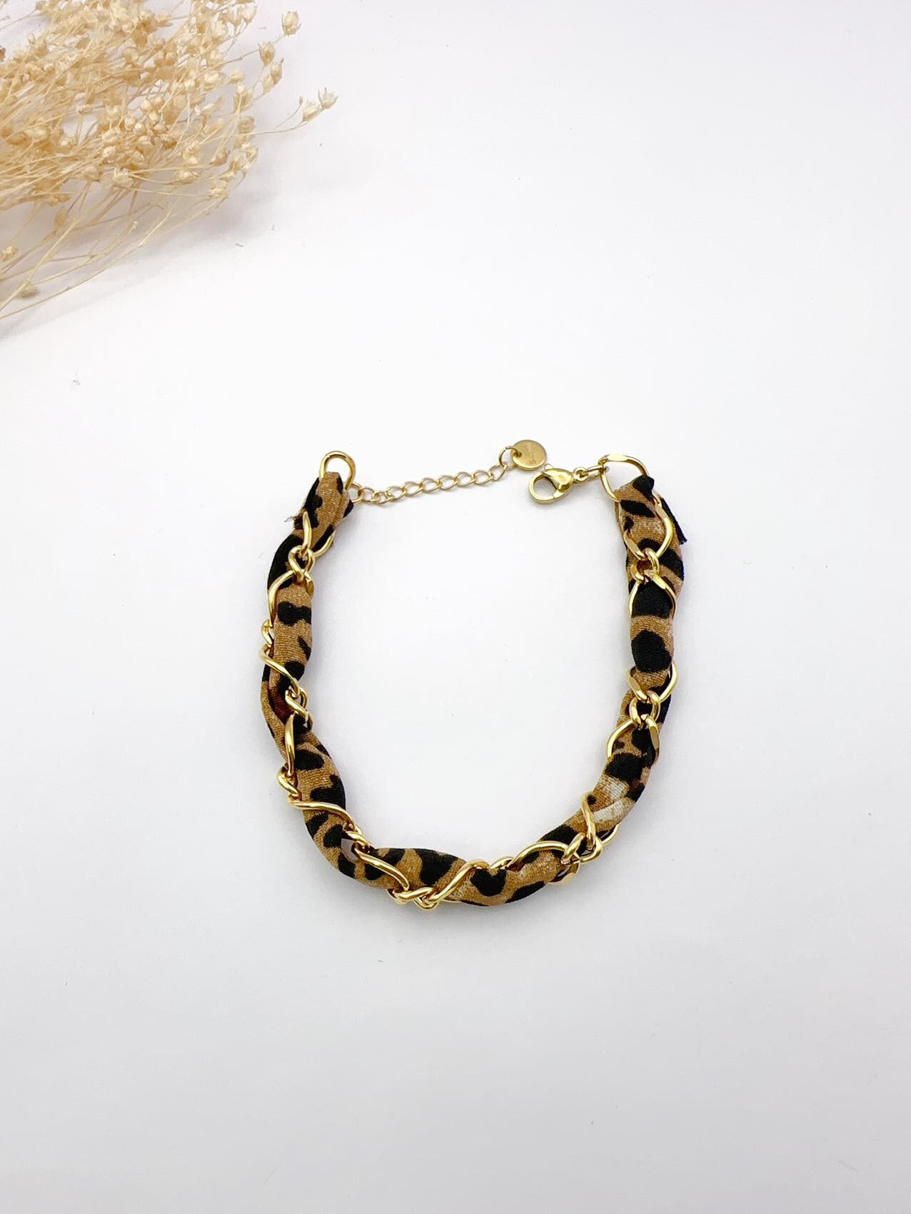Großhändler H&T Bijoux - Armband aus Edelstahl und Leopardenmuster.
