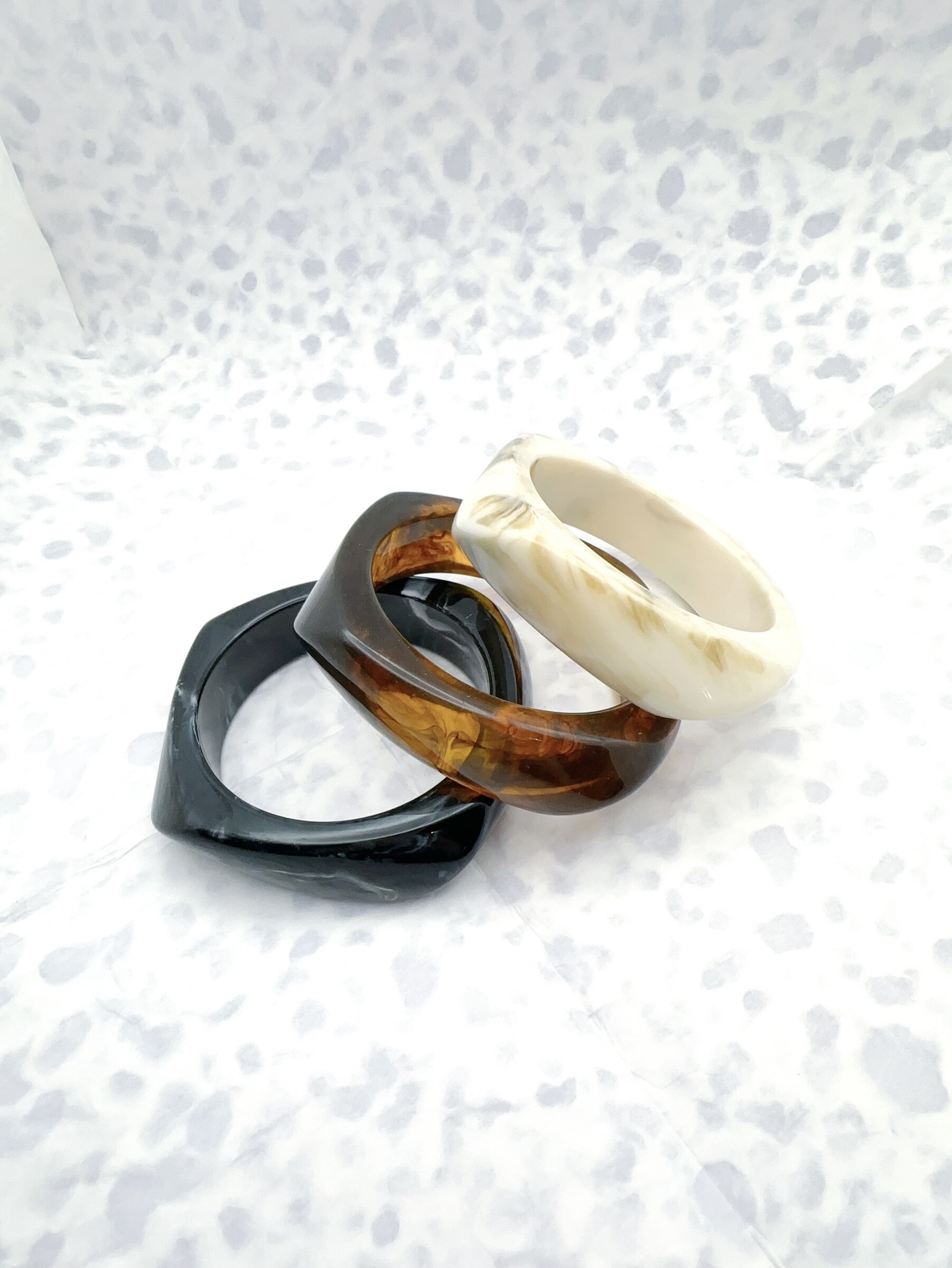 Wholesaler H&T Bijoux - Resin bracelet