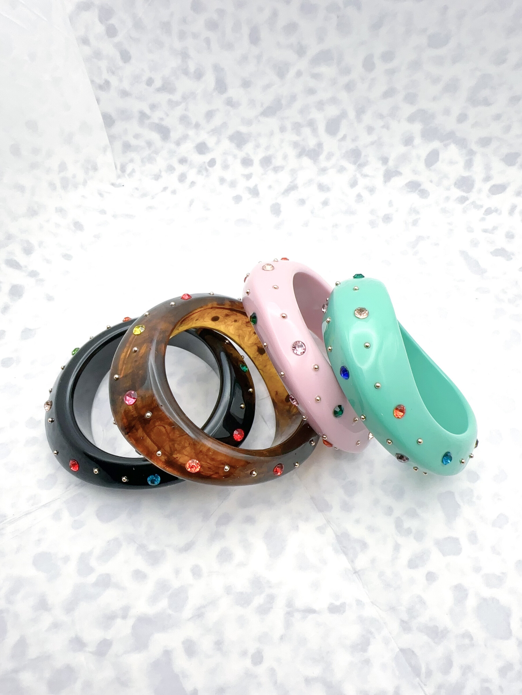 Wholesaler H&T Bijoux - Resin bracelet