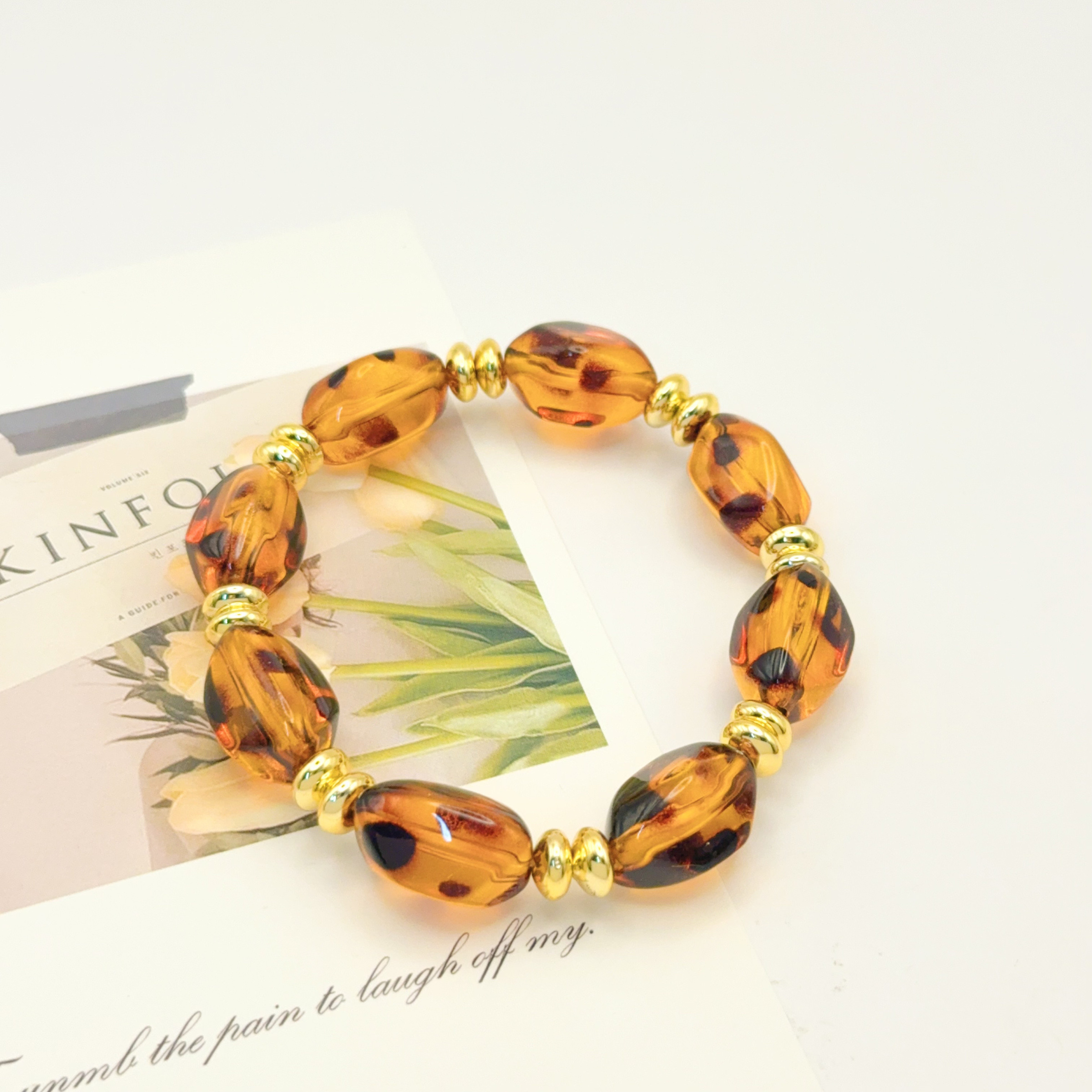 Lot De Bijoux Vintage Fantaisie - Bracelets Dorés Rétro - Occasion, Bon état Général