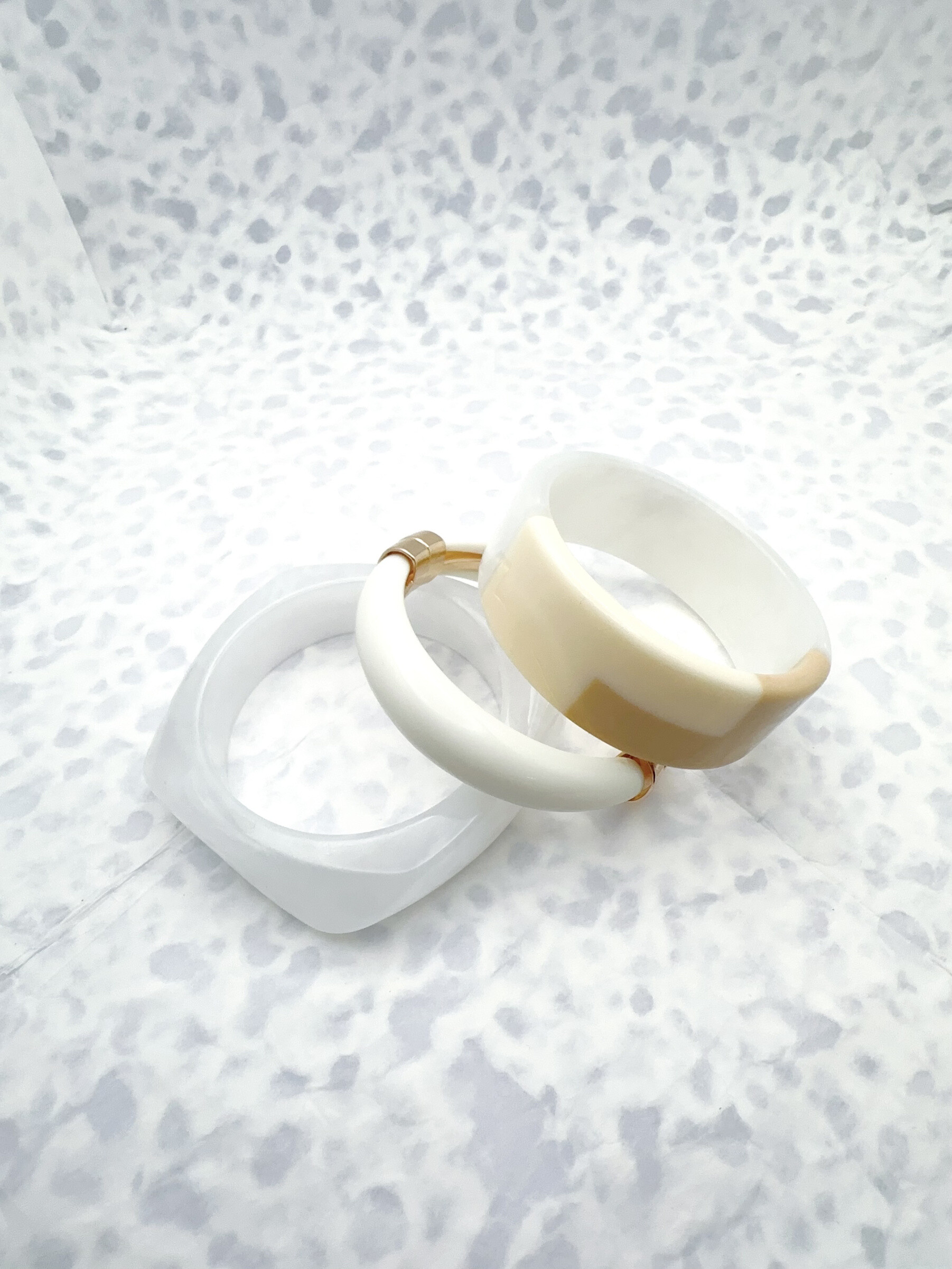 Wholesaler H&T Bijoux - Resin bracelet