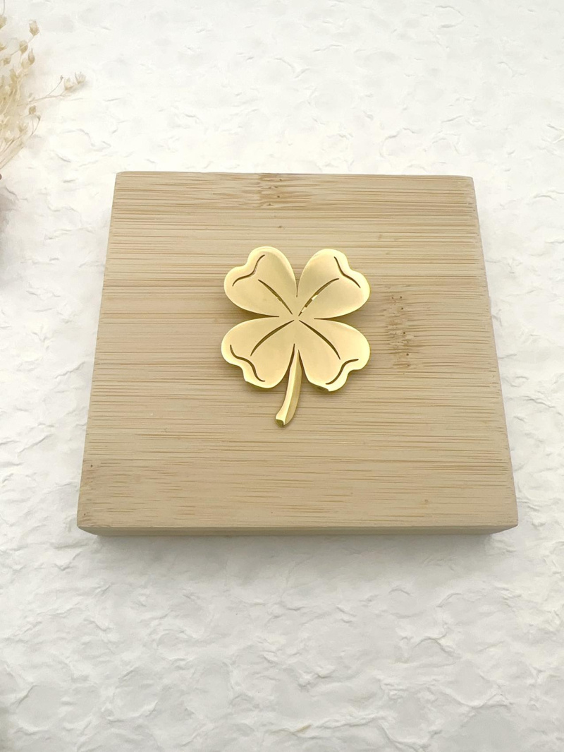 Grossiste H&T Bijoux - Broche en acier inoxydable.