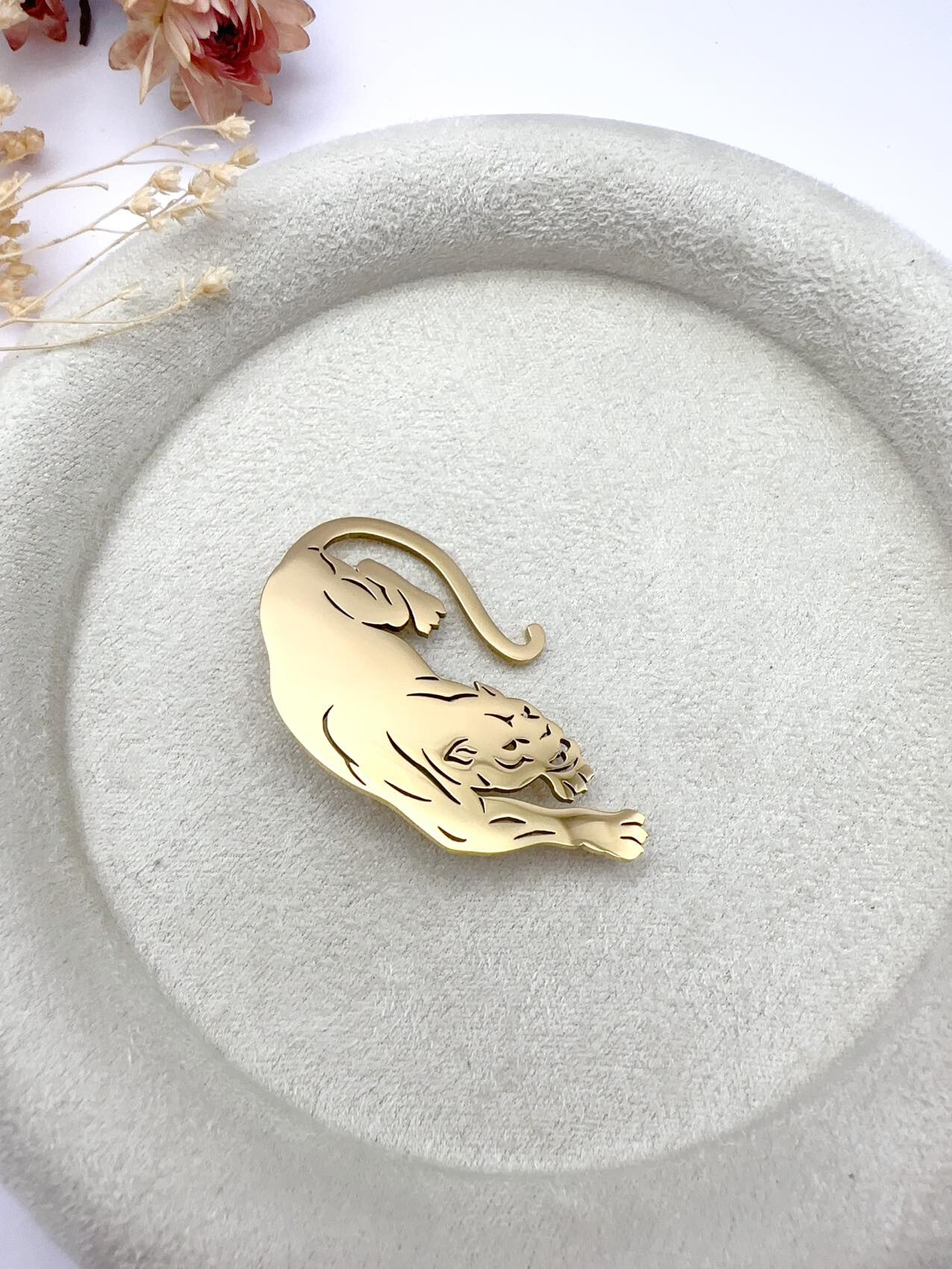 Grossiste H&T Bijoux - Broche en acier inoxydable.