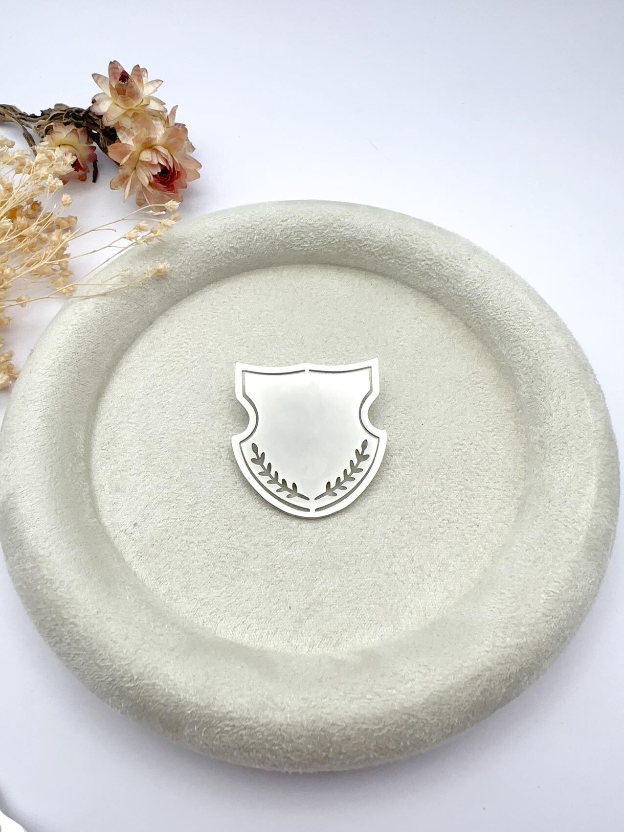 Grossiste H&T Bijoux - Broche en acier inoxydable.