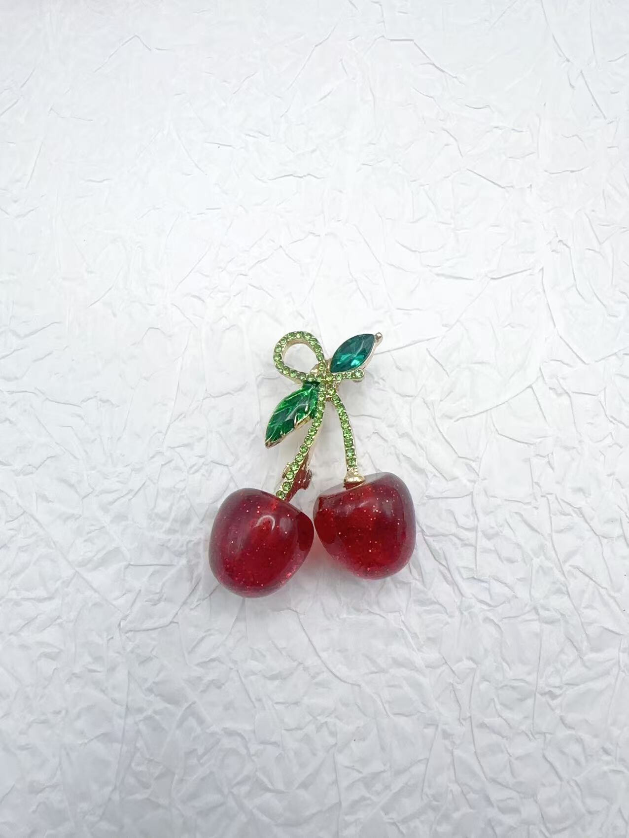 Wholesaler H&T Bijoux - Fancy pin.