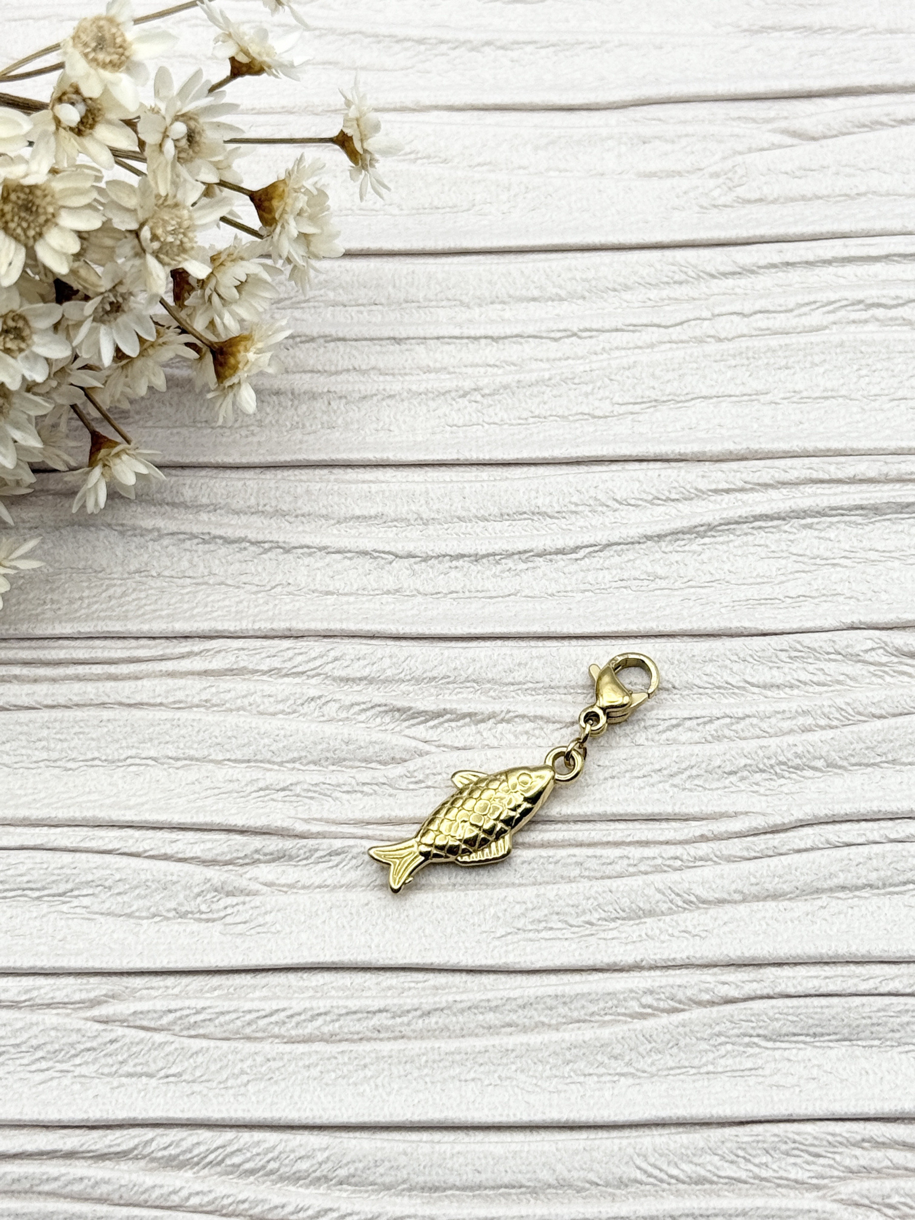 Mayorista H&T Bijoux - Encanto de acero inoxidable.