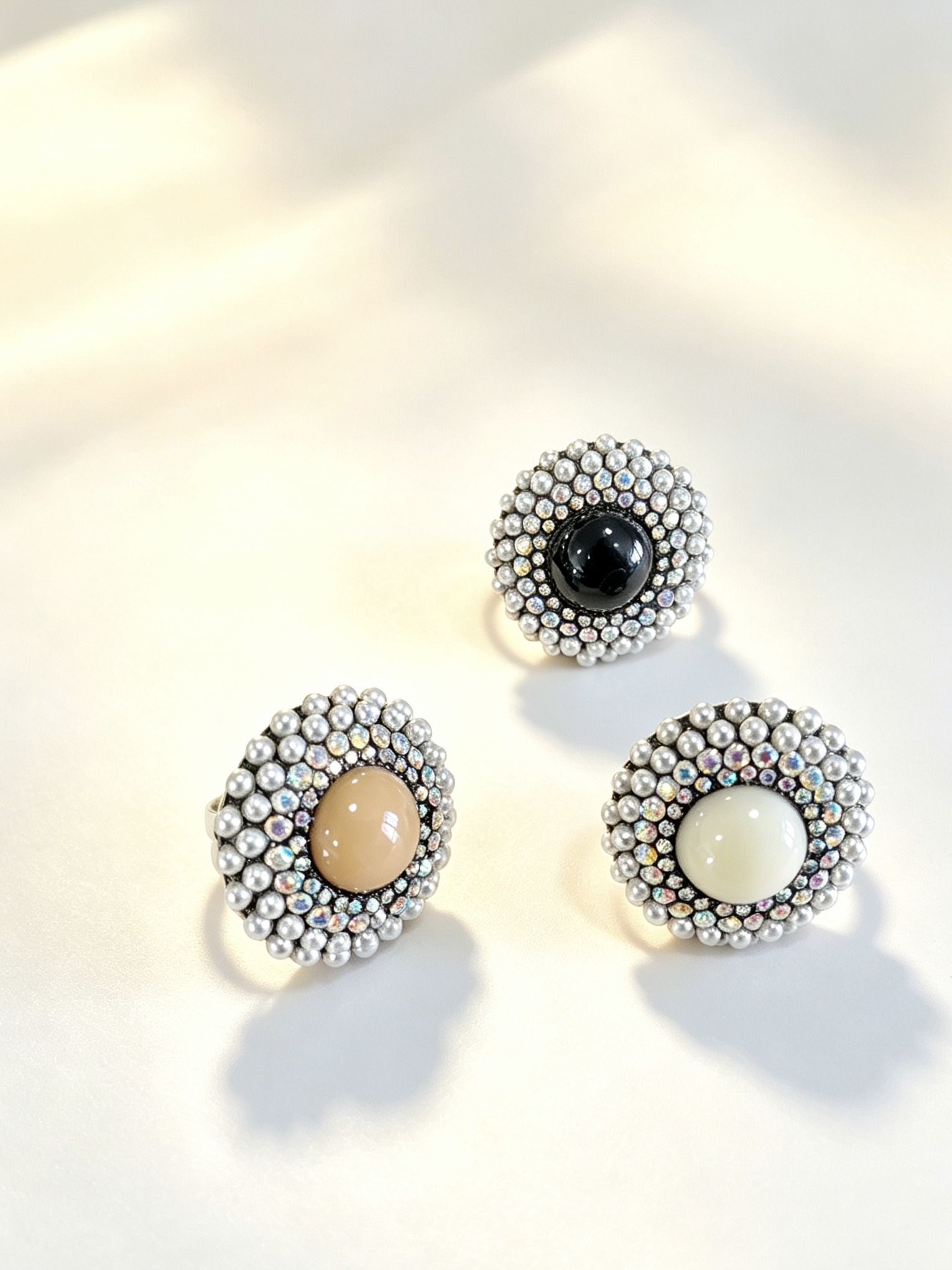 Wholesaler HANA BIJOUX - Pearl Crown Ring with Cabochon Stone