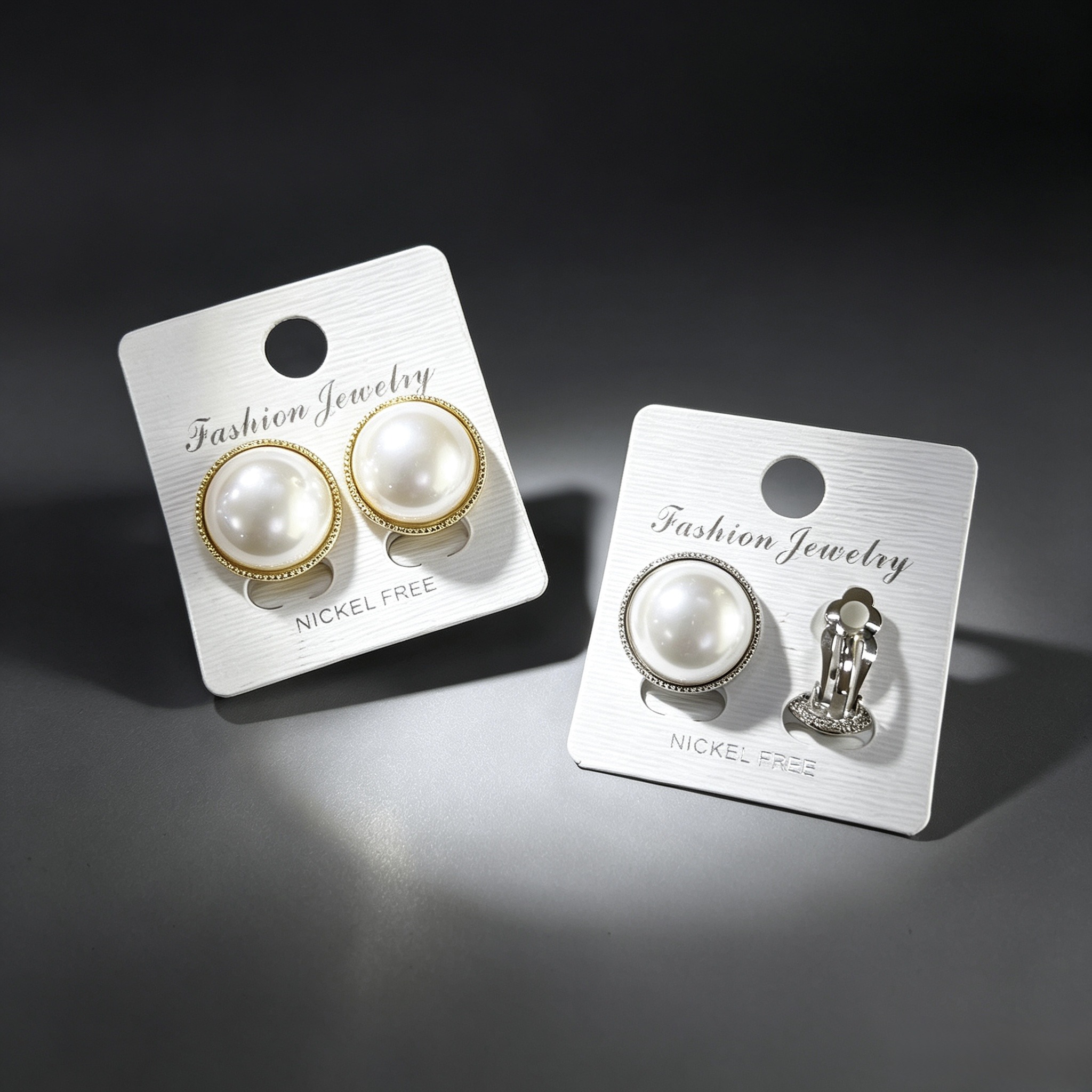 Wholesaler HANA BIJOUX - Clip-on earrings with pearl