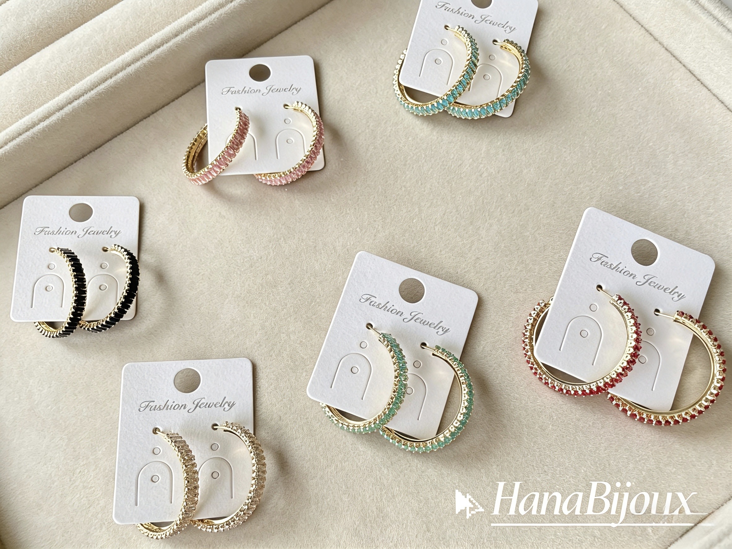 Wholesaler HANA BIJOUX - Gold hoop earrings with colored zircon.