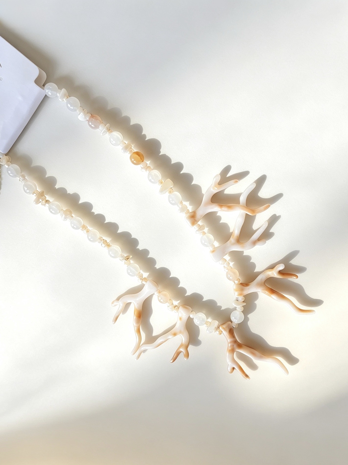 Grossista HANA BIJOUX - Collana Marina con Rami di Corallo Naturale e Pietre Semipreziose