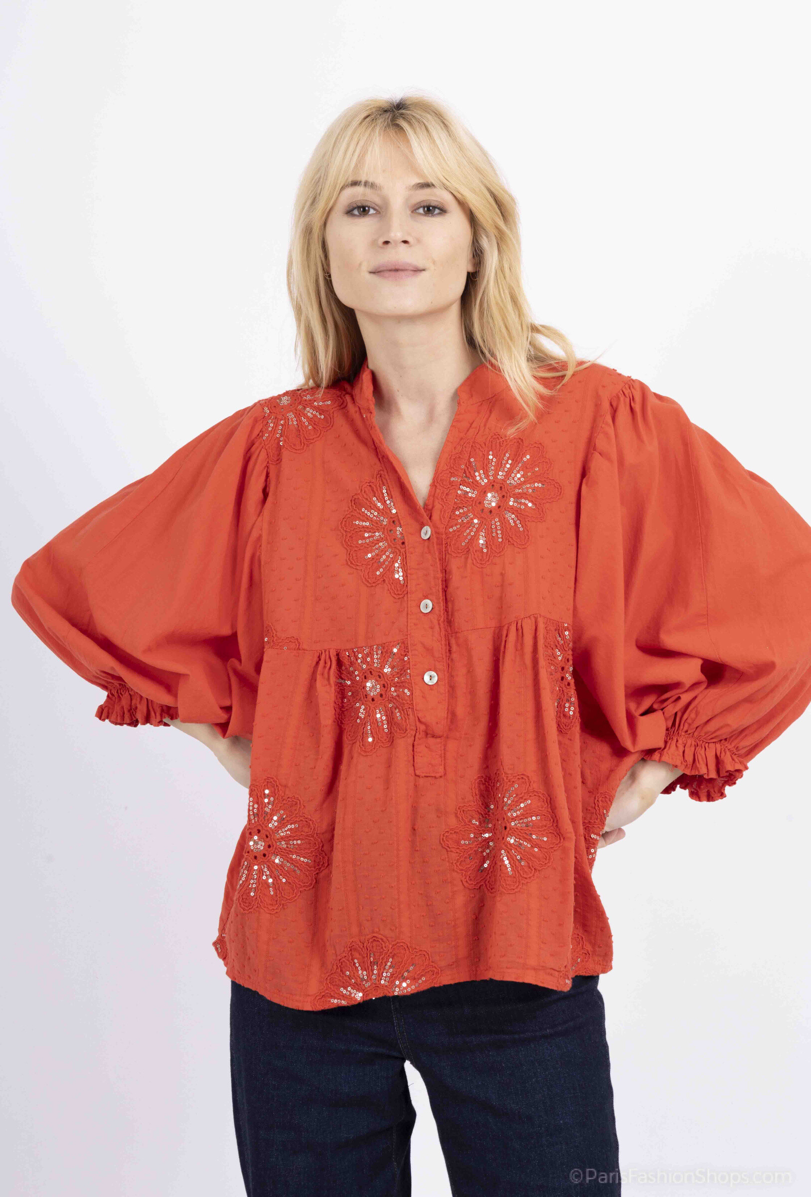 Grossiste Happy Look - Blouse en Voile de Coton avec Broderie et Sequins – Manches Bouffantes